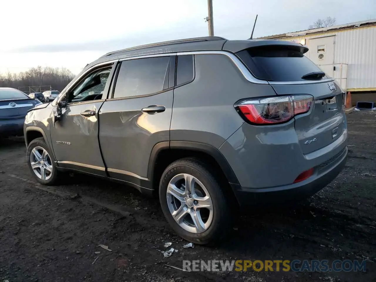 2 Фотография поврежденного автомобиля 3C4NJDBN7PT508868 JEEP COMPASS 2023