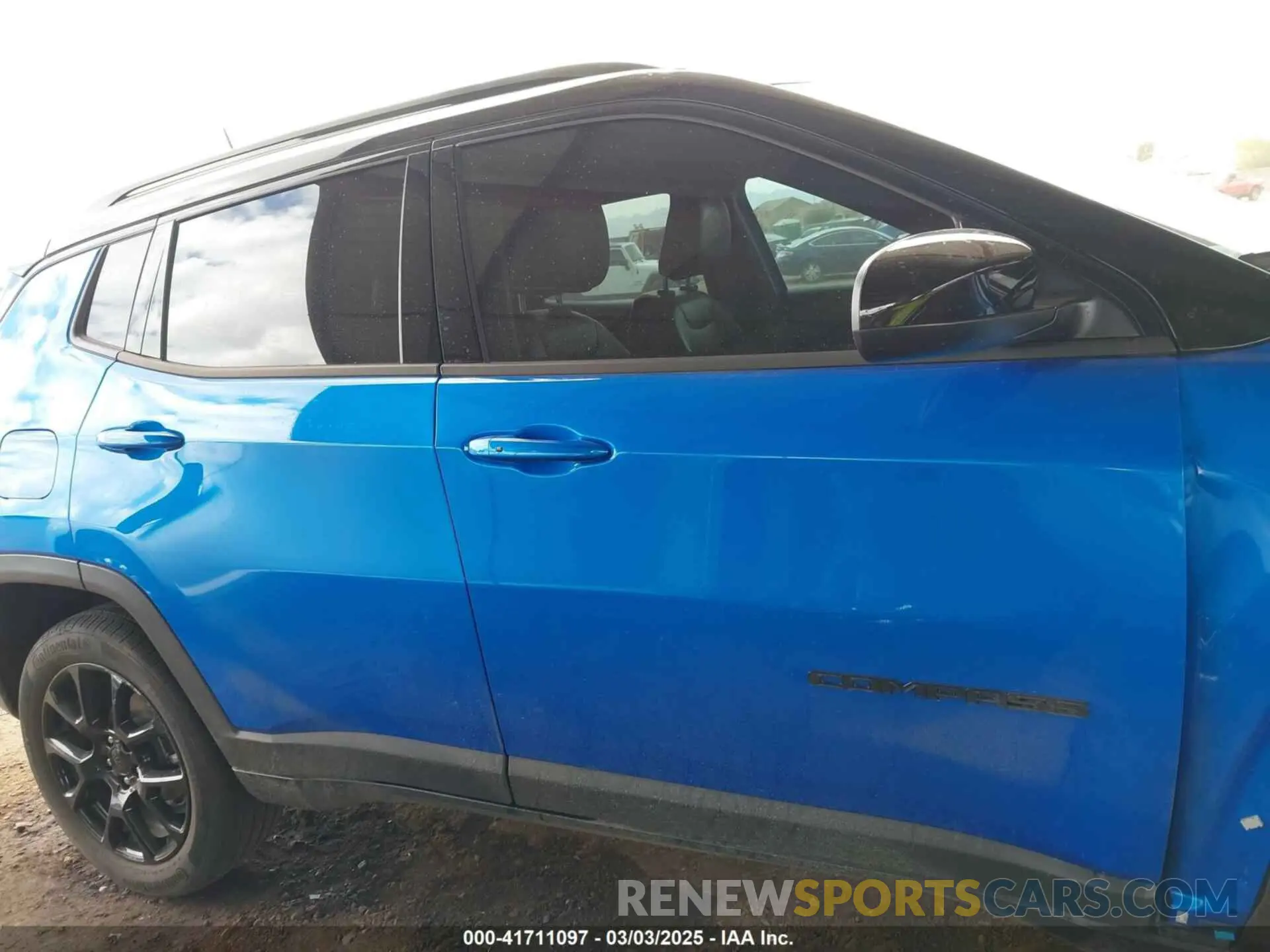 14 Photograph of a damaged car 3C4NJDBN7PT513648 JEEP COMPASS 2023