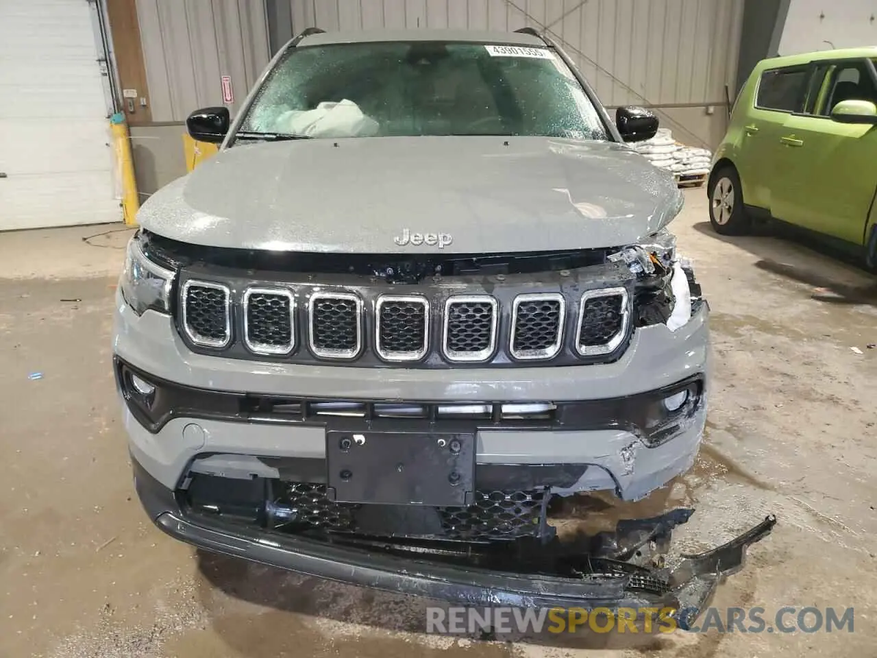 5 Photograph of a damaged car 3C4NJDBN7PT520082 JEEP COMPASS 2023