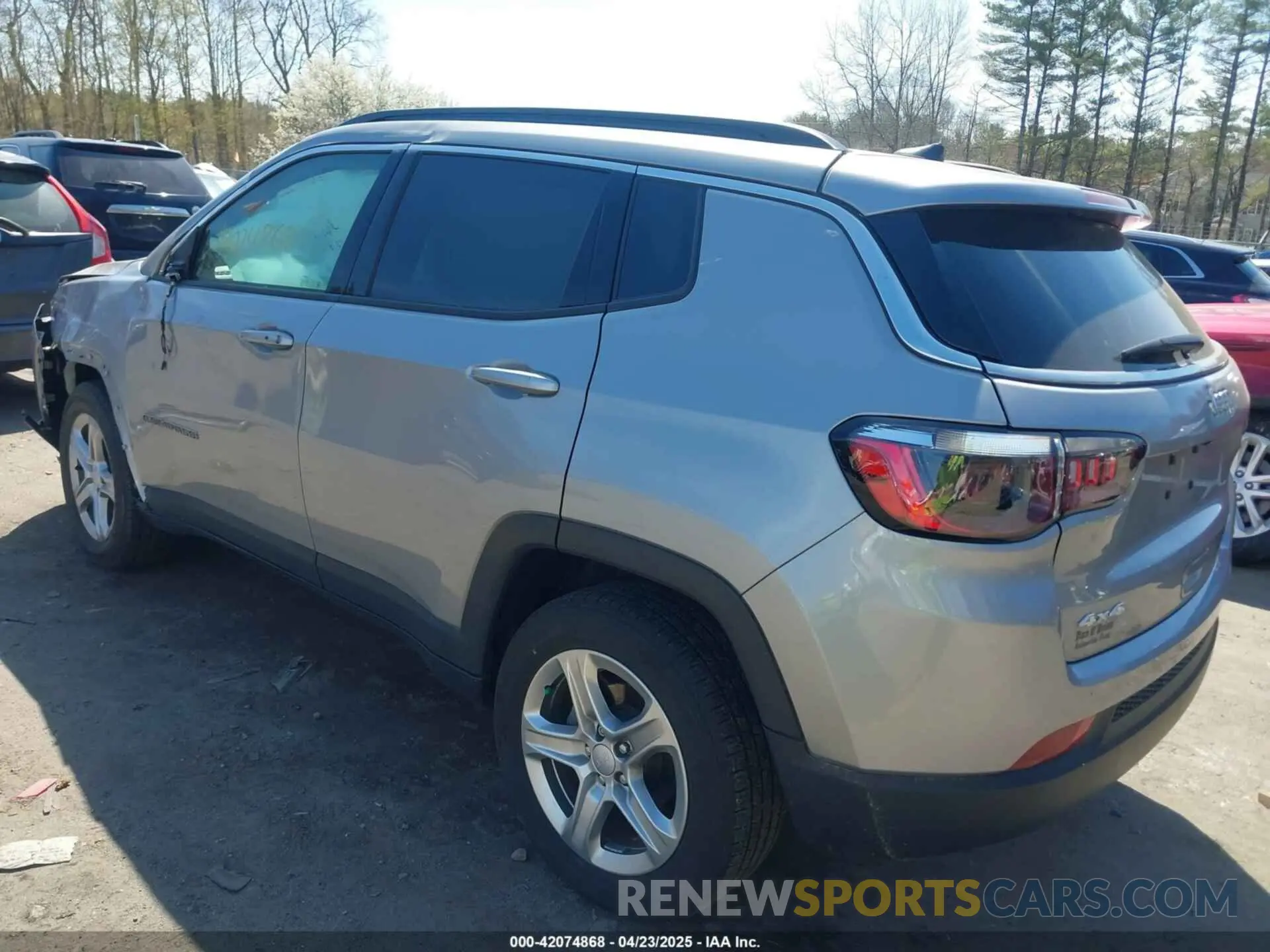 3 Photograph of a damaged car 3C4NJDBN8PT554340 JEEP COMPASS 2023