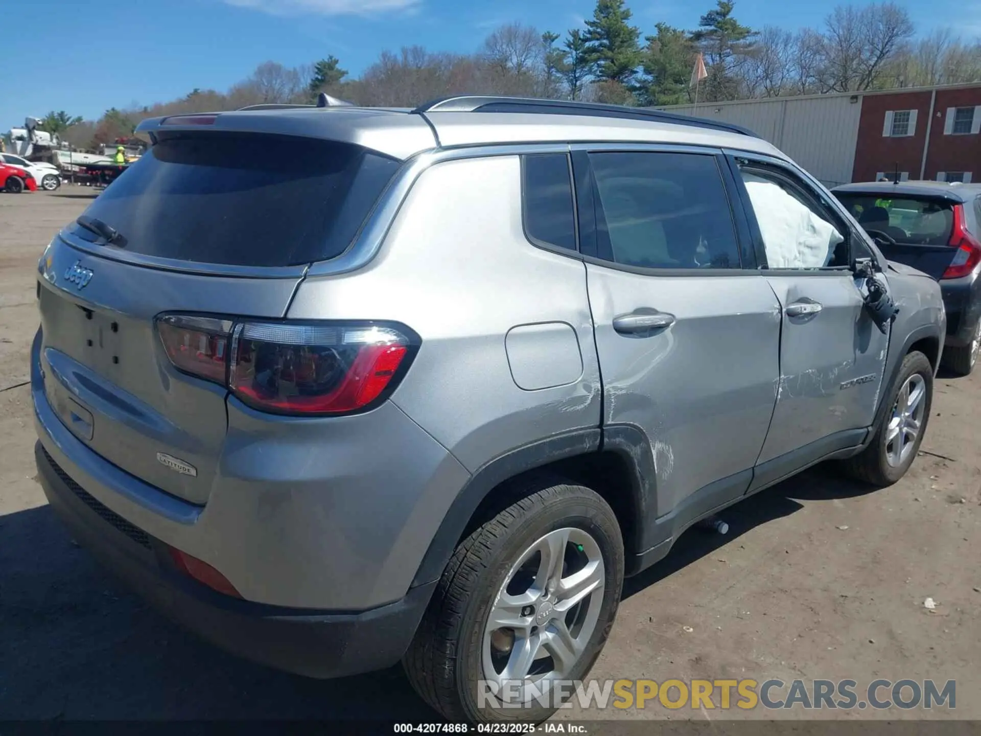 4 Photograph of a damaged car 3C4NJDBN8PT554340 JEEP COMPASS 2023