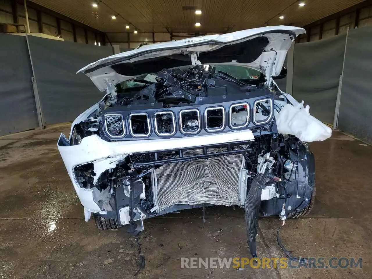 5 Photograph of a damaged car 3C4NJDBN8PT566942 JEEP COMPASS 2023