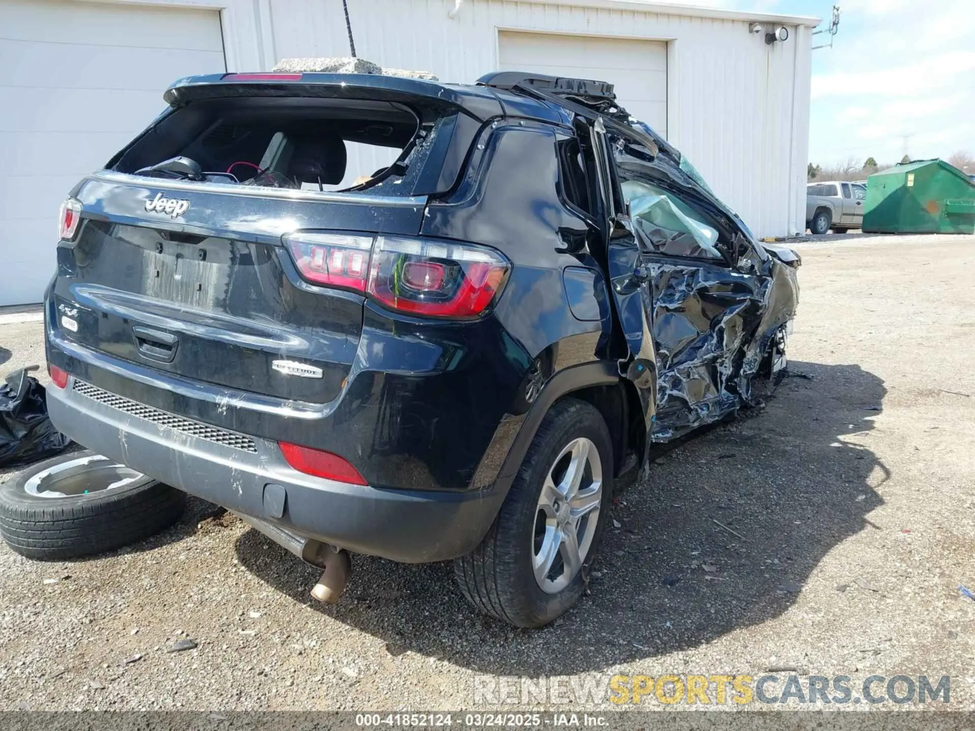 4 Фотография поврежденного автомобиля 3C4NJDBN9PT514039 JEEP COMPASS 2023