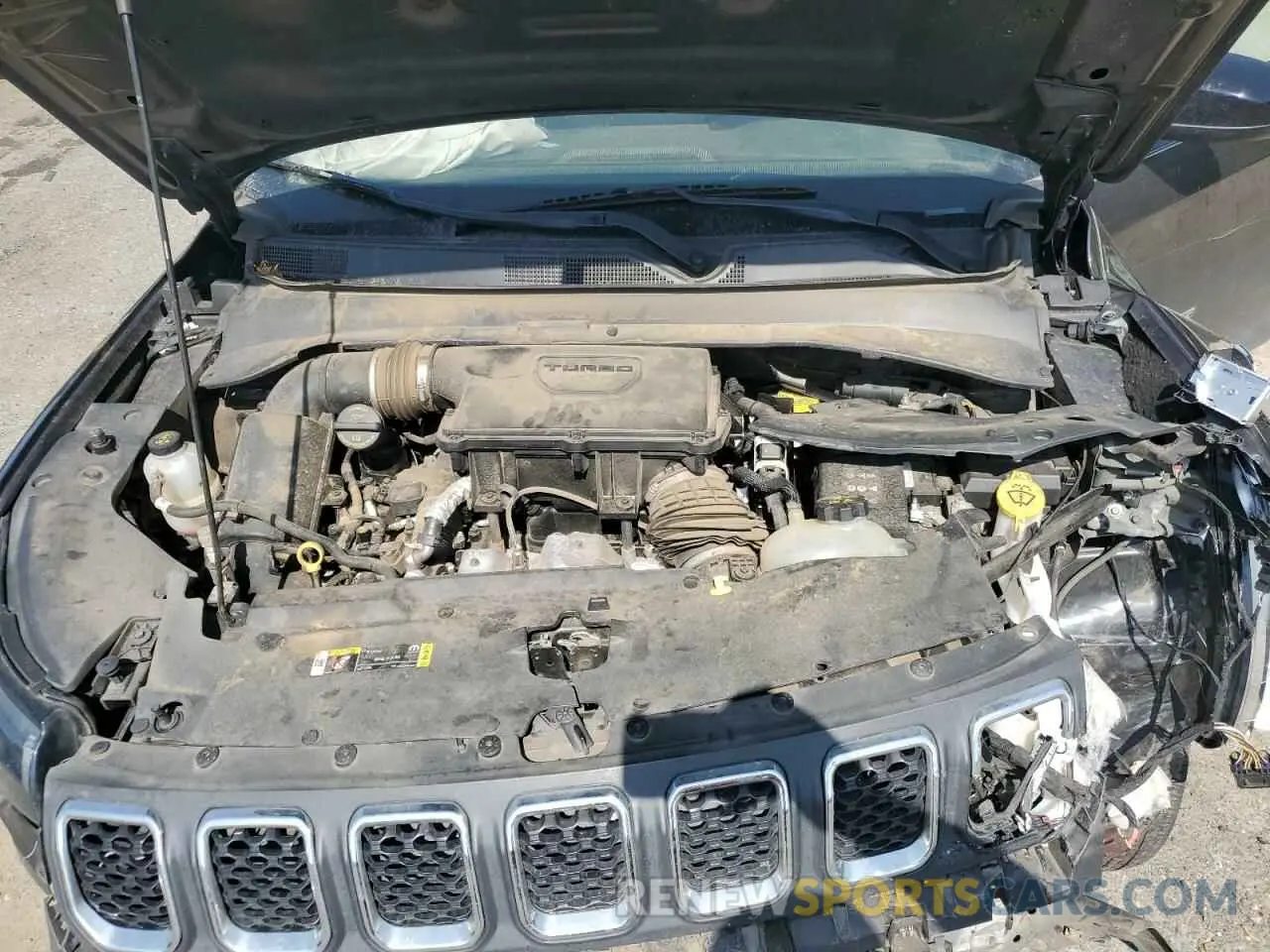 12 Photograph of a damaged car 3C4NJDBNXPT519279 JEEP COMPASS 2023