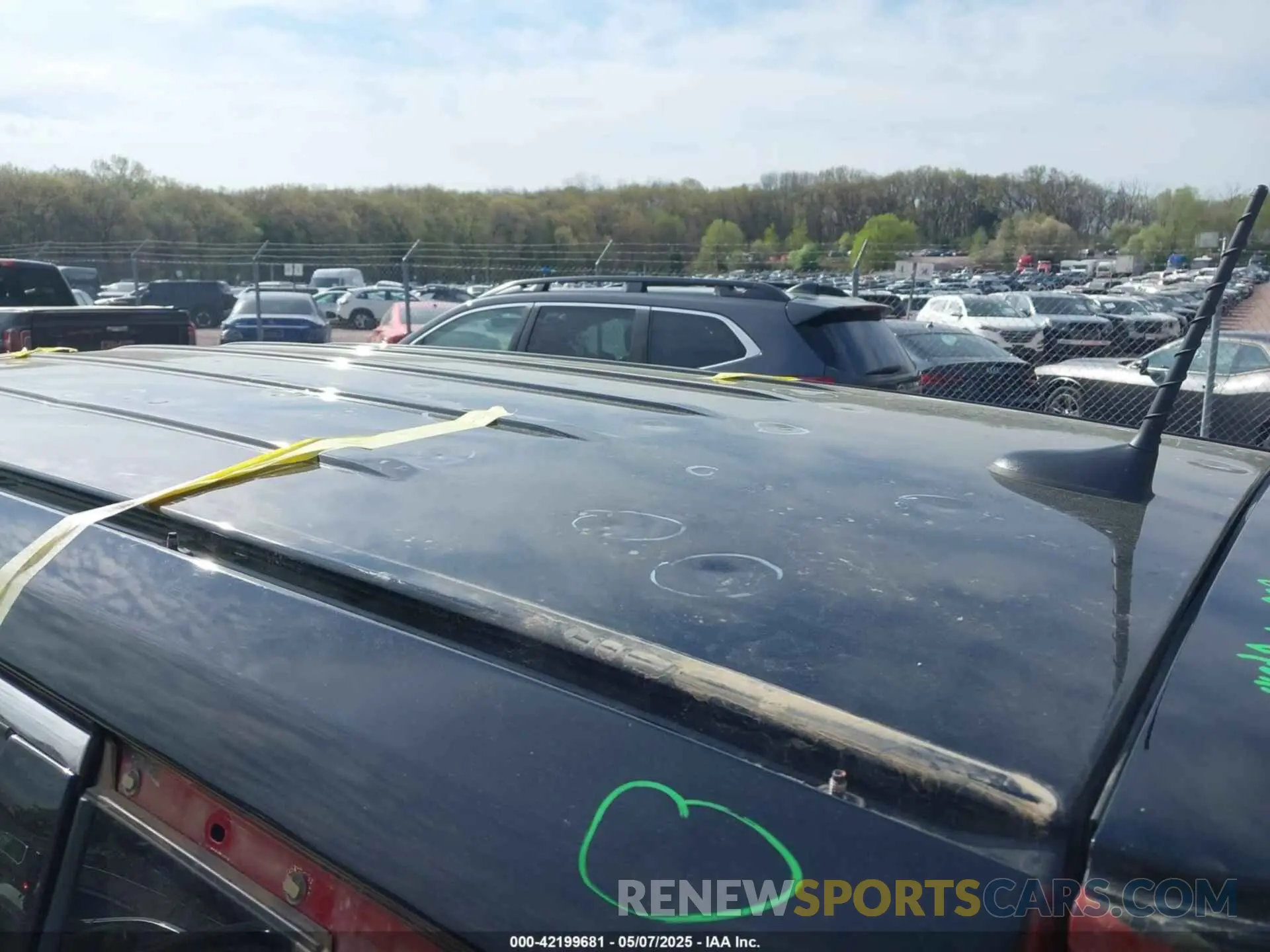 22 Photograph of a damaged car 3C4NJDCN0PT527468 JEEP COMPASS 2023