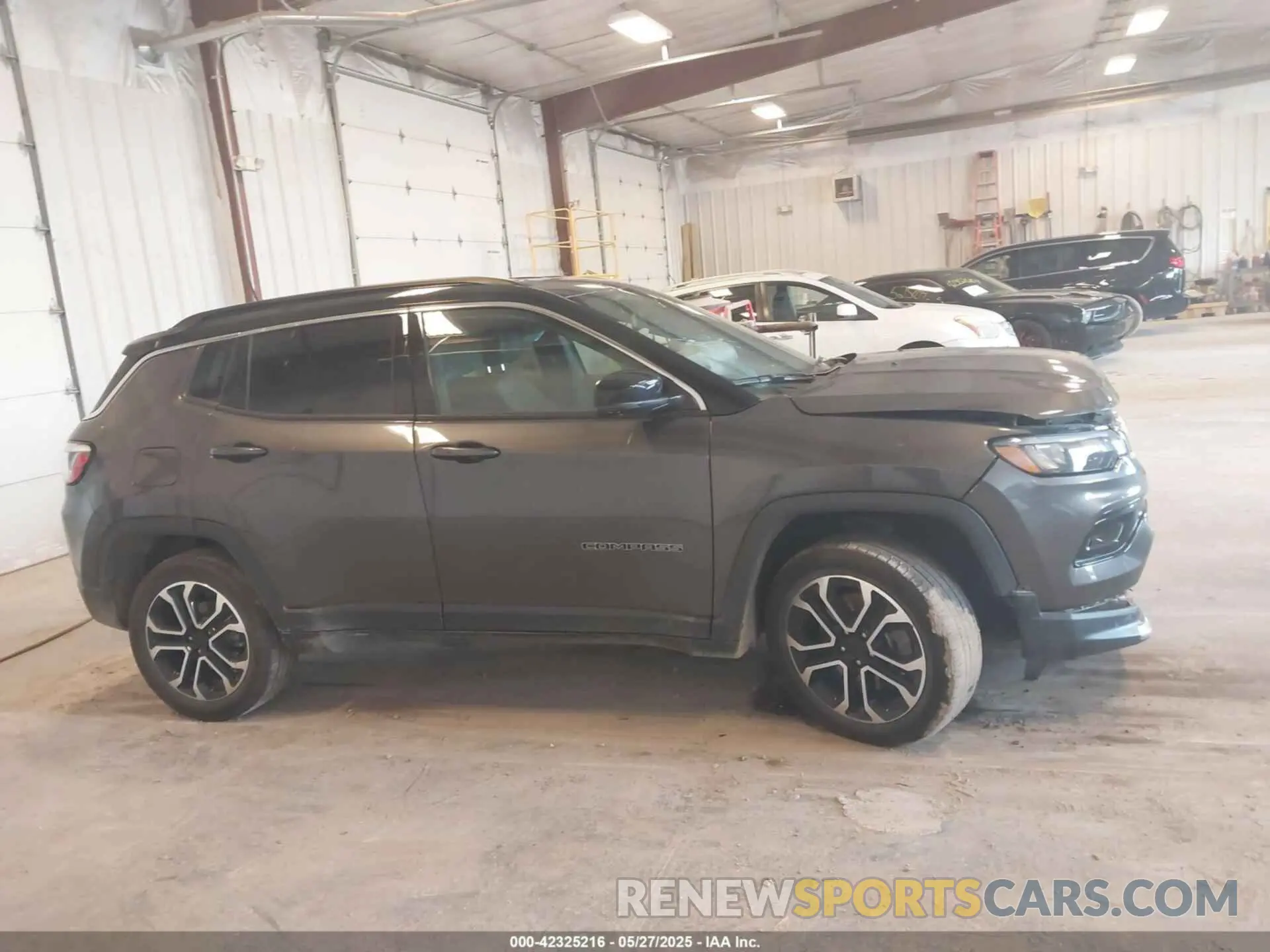 13 Photograph of a damaged car 3C4NJDCN2PT520022 JEEP COMPASS 2023