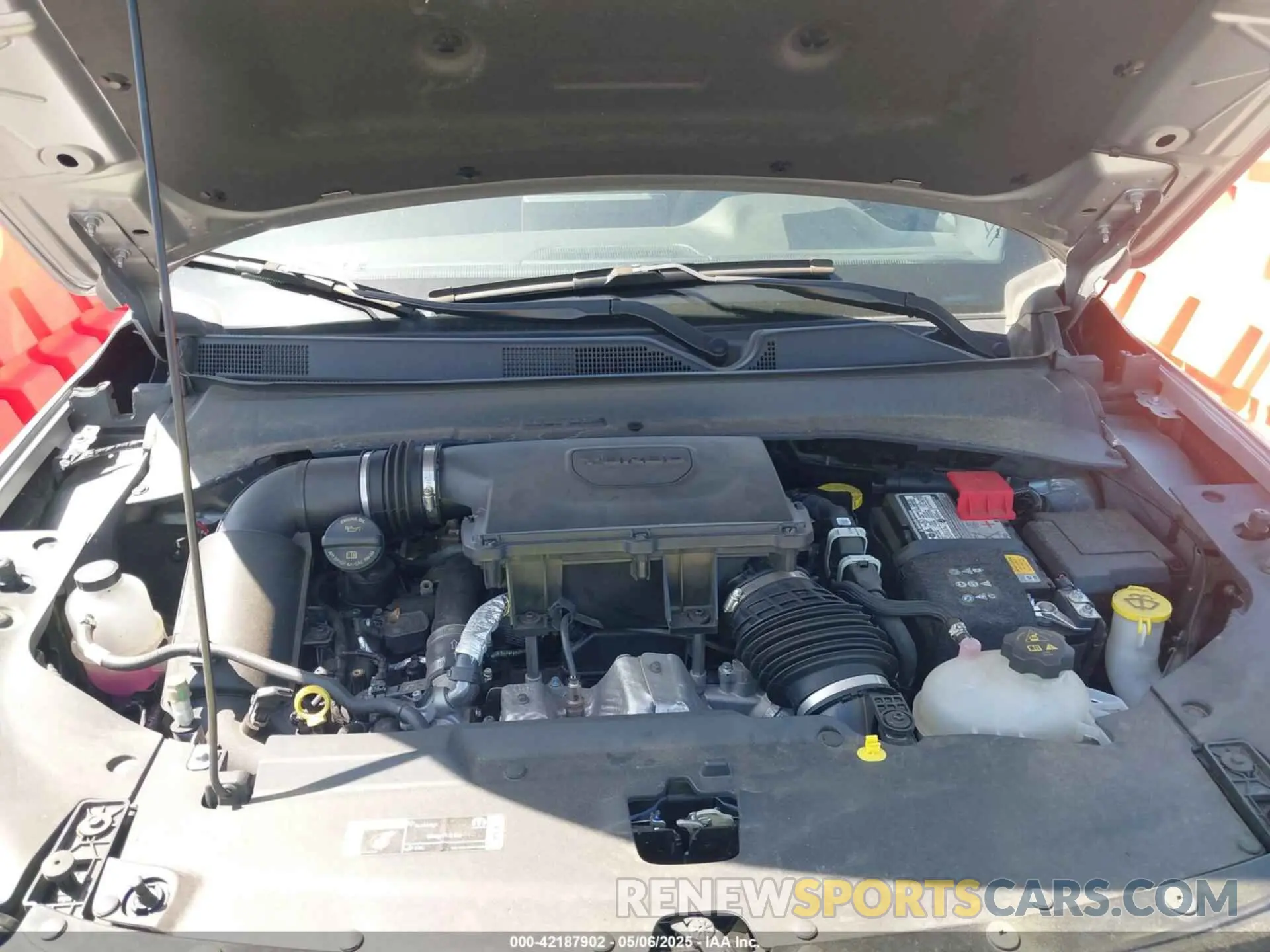 10 Photograph of a damaged car 3C4NJDCN2PT534664 JEEP COMPASS 2023