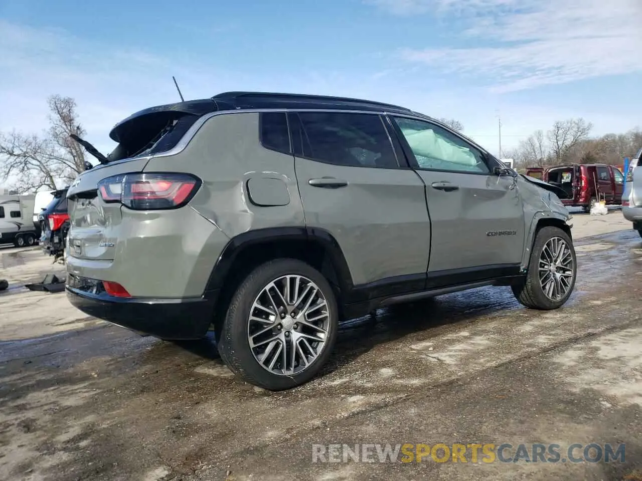 3 Photograph of a damaged car 3C4NJDCN3PT505450 JEEP COMPASS 2023