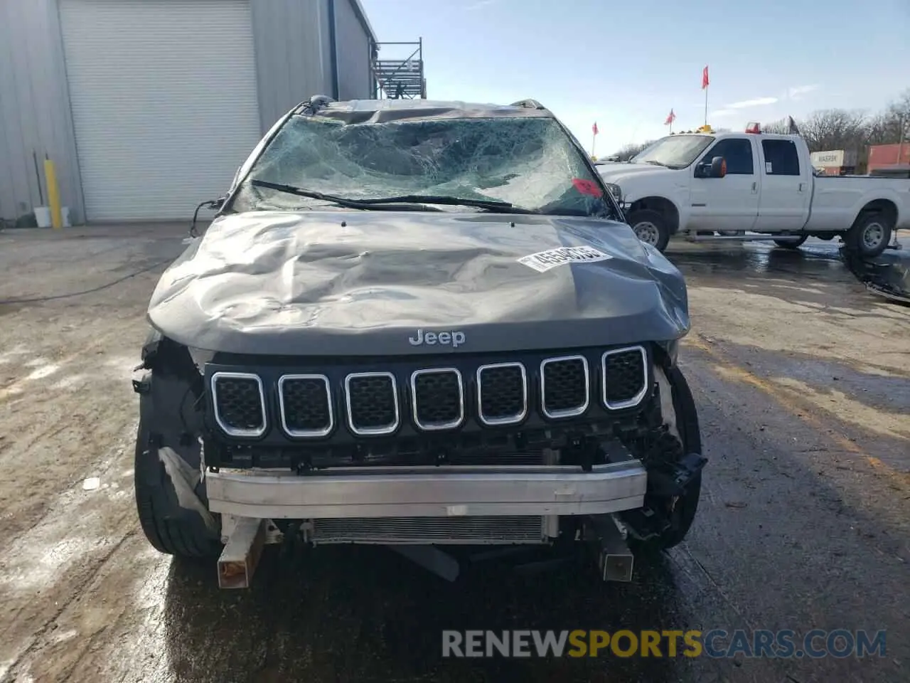 5 Photograph of a damaged car 3C4NJDCN3PT505450 JEEP COMPASS 2023