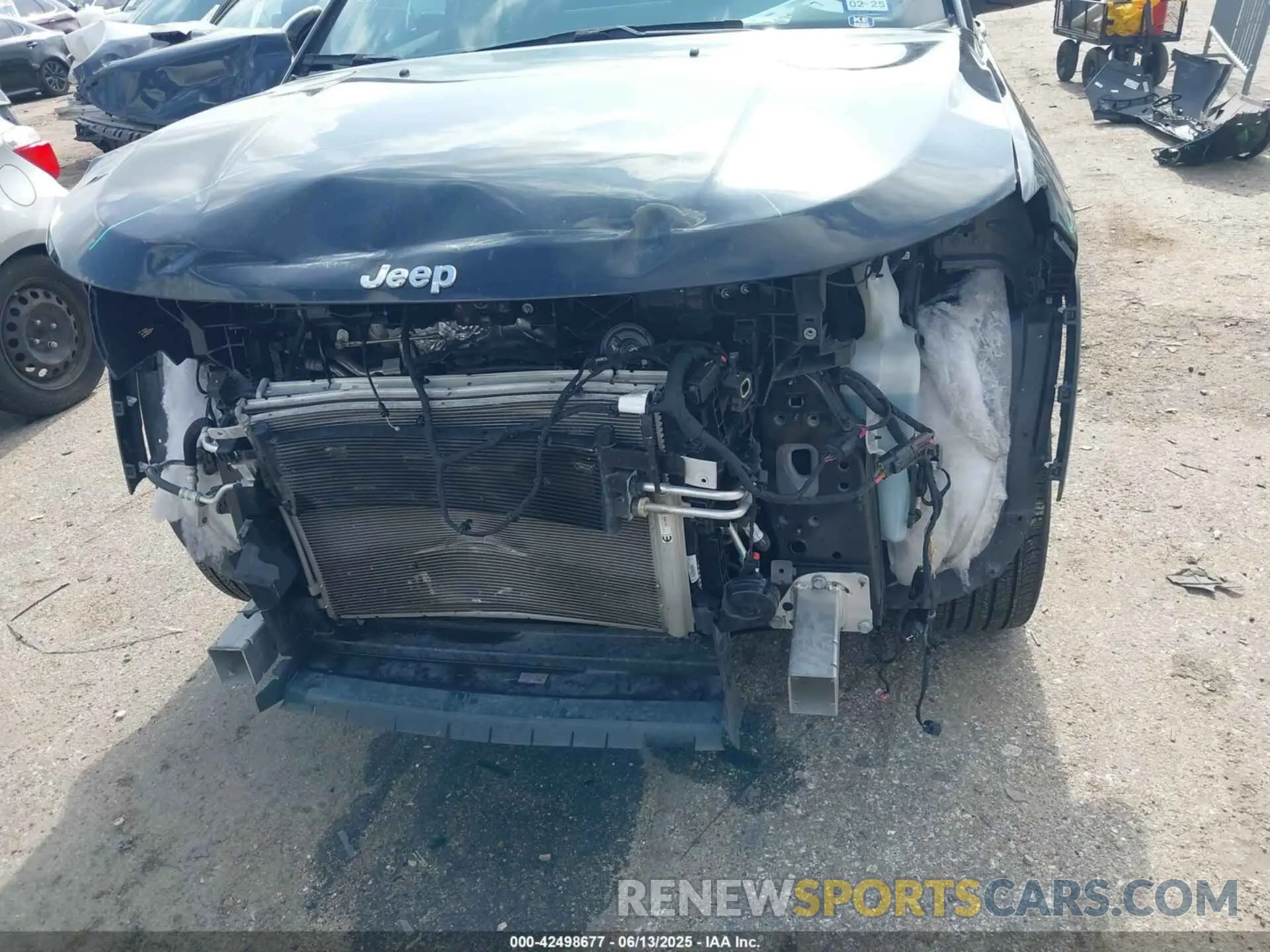 13 Photograph of a damaged car 3C4NJDCN3PT514682 JEEP COMPASS 2023