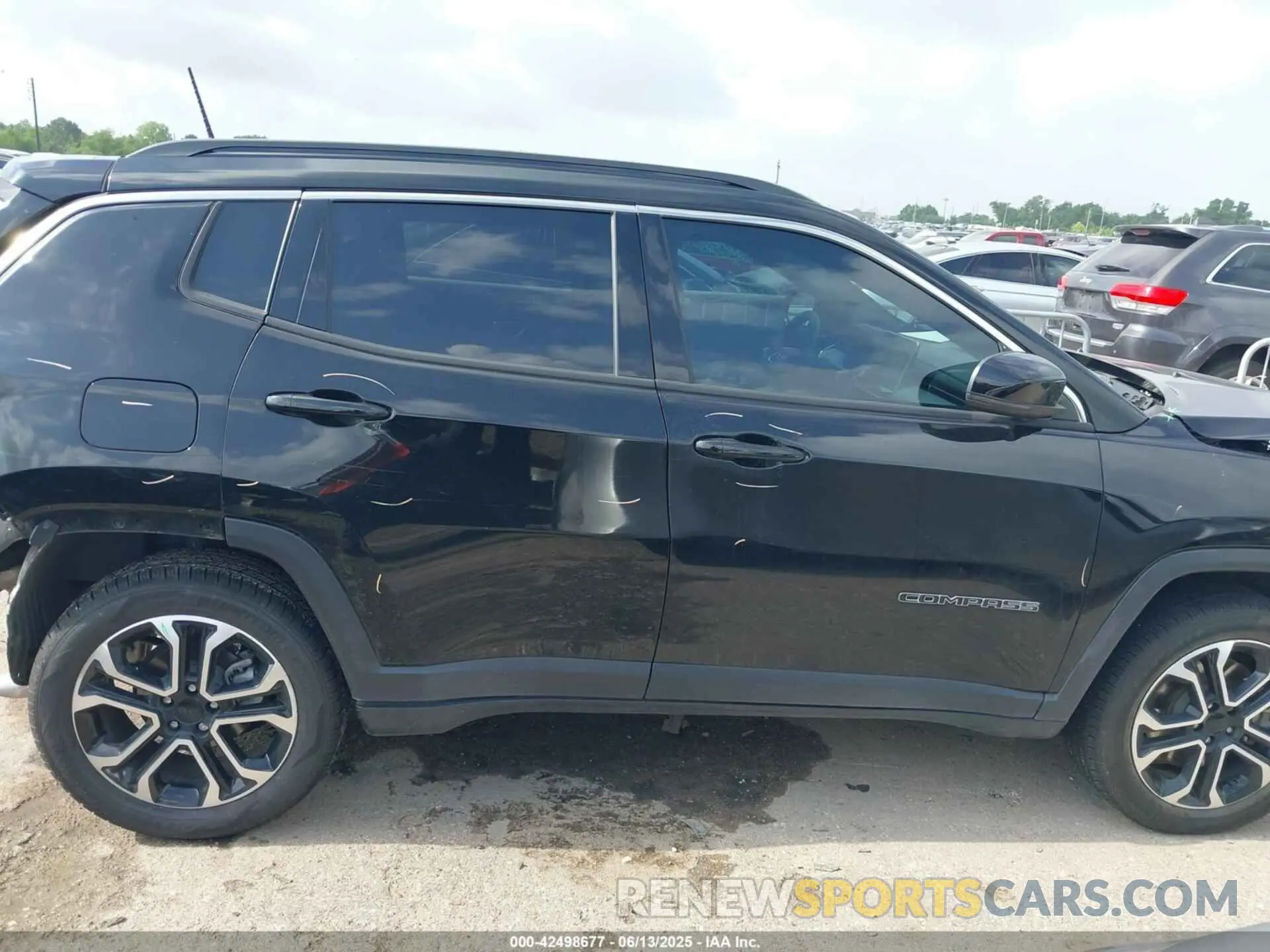 14 Photograph of a damaged car 3C4NJDCN3PT514682 JEEP COMPASS 2023