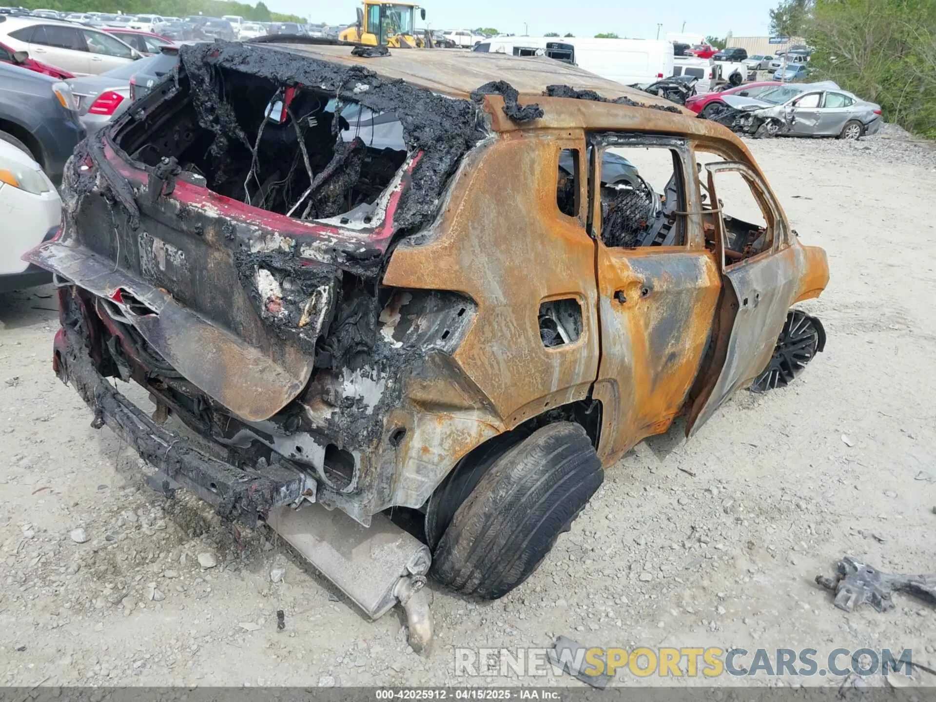 4 Photograph of a damaged car 3C4NJDCN3PT527609 JEEP COMPASS 2023