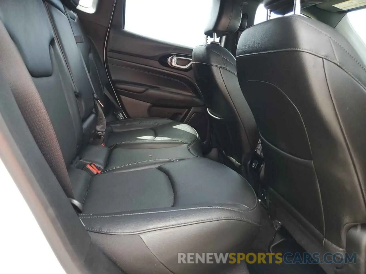 11 Фотография поврежденного автомобиля 3C4NJDCN3PT552039 JEEP COMPASS 2023