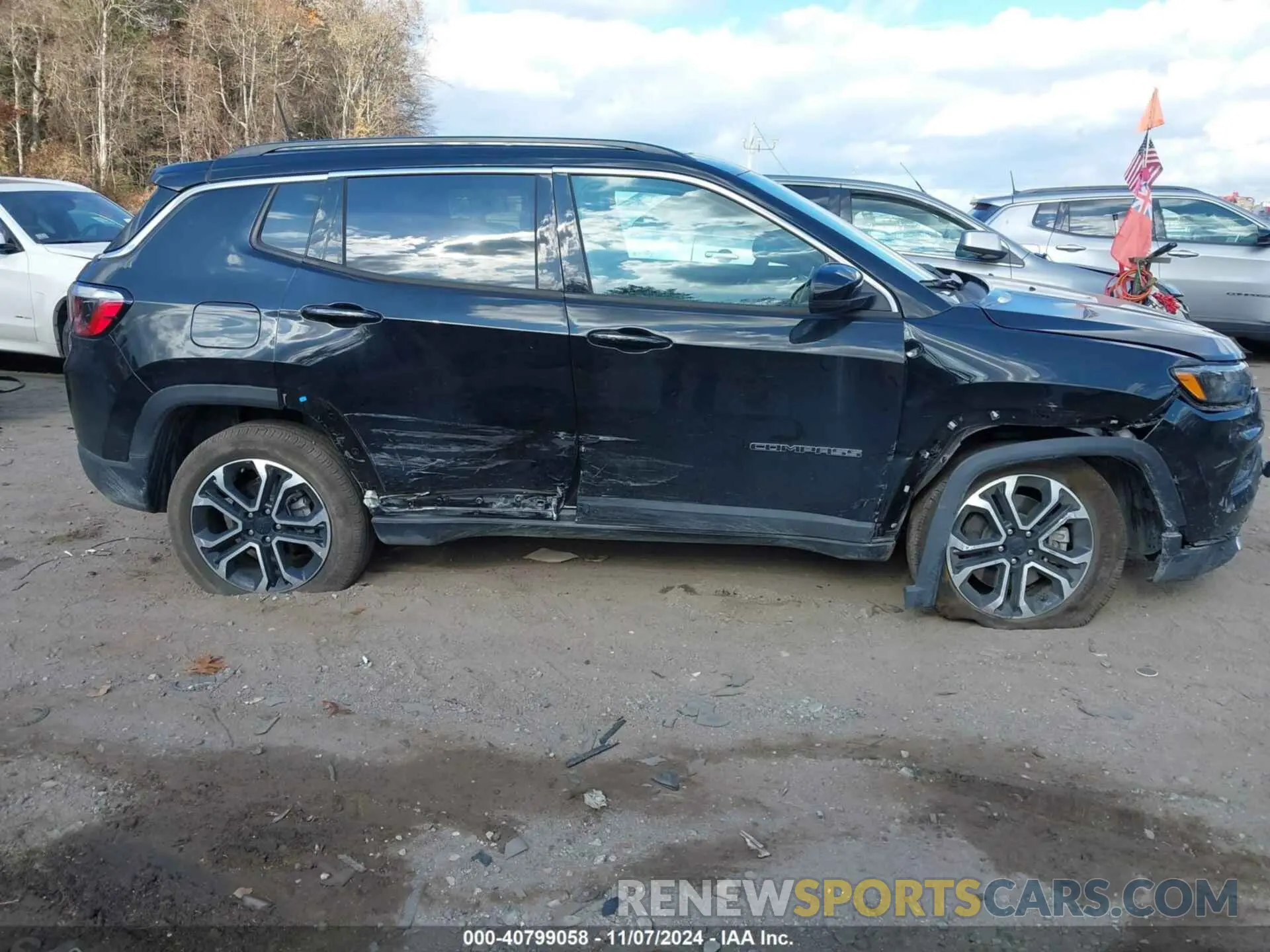 13 Photograph of a damaged car 3C4NJDCN3PT558682 JEEP COMPASS 2023