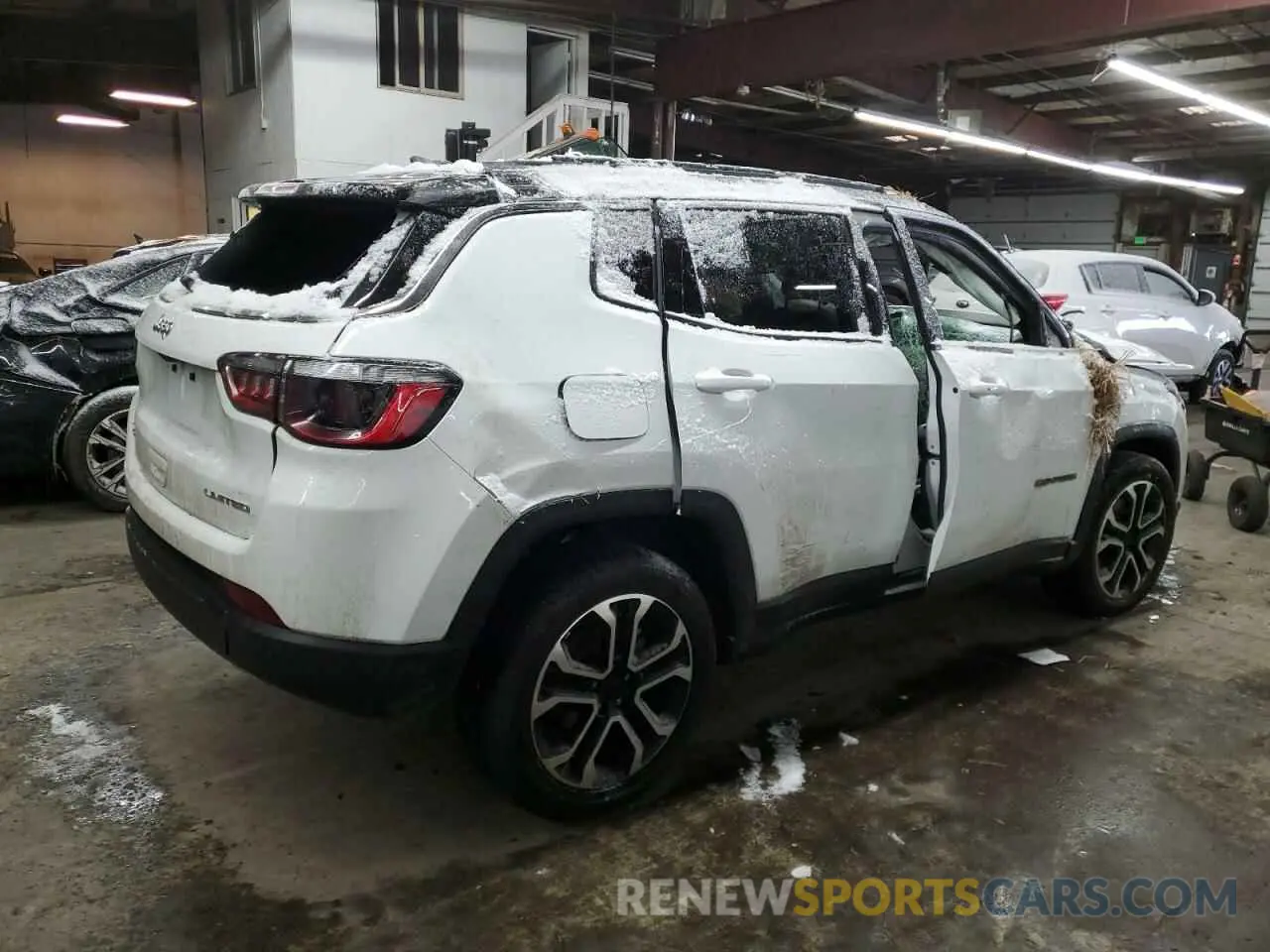 3 Фотография поврежденного автомобиля 3C4NJDCN3PT569200 JEEP COMPASS 2023