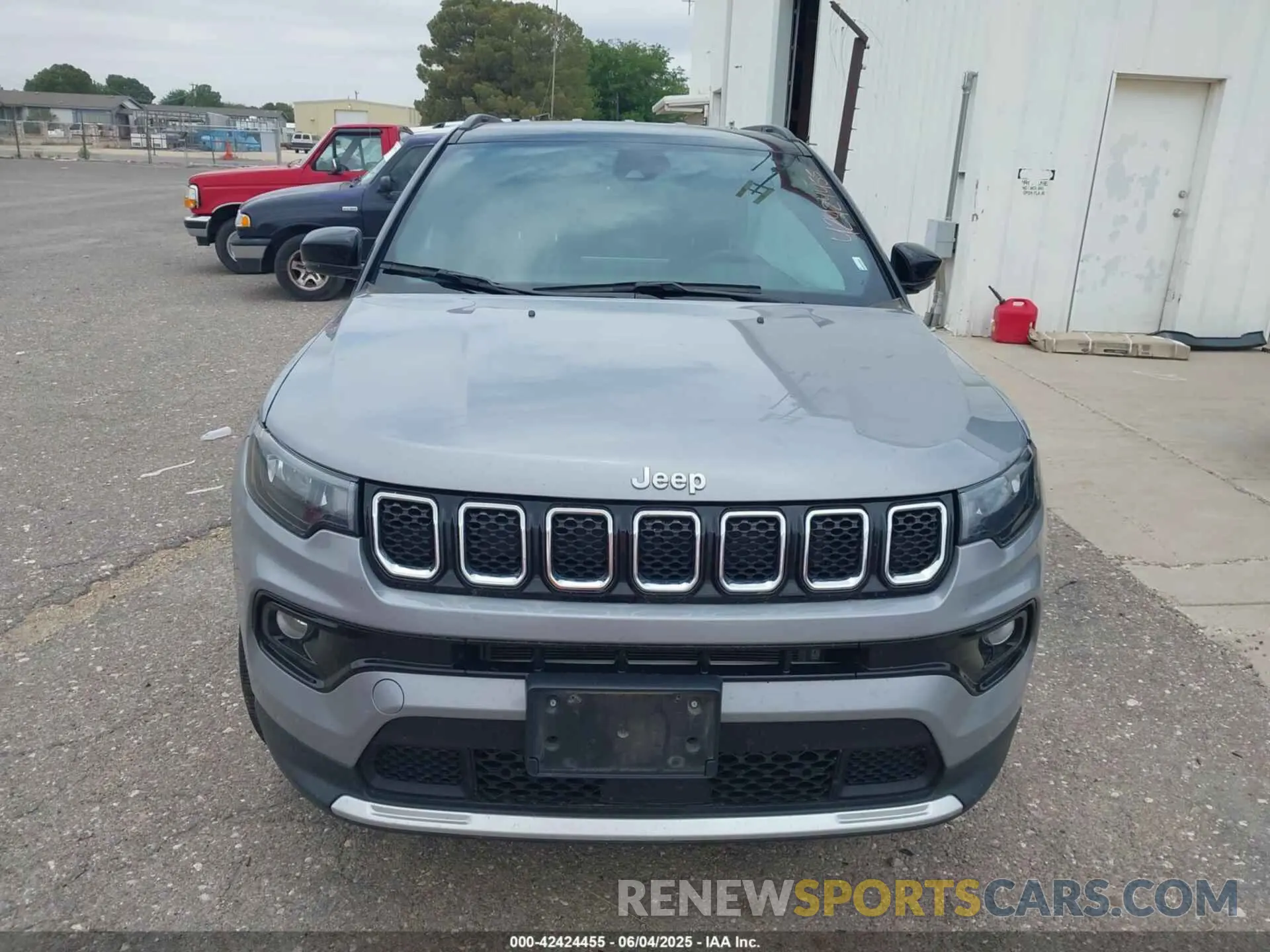 12 Photograph of a damaged car 3C4NJDCN4PT524802 JEEP COMPASS 2023