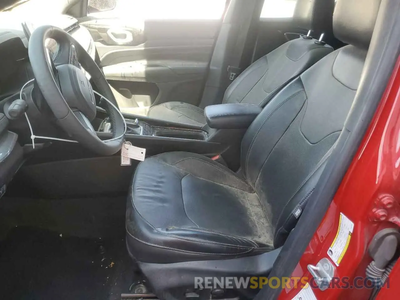 7 Photograph of a damaged car 3C4NJDCN6PT543755 JEEP COMPASS 2023