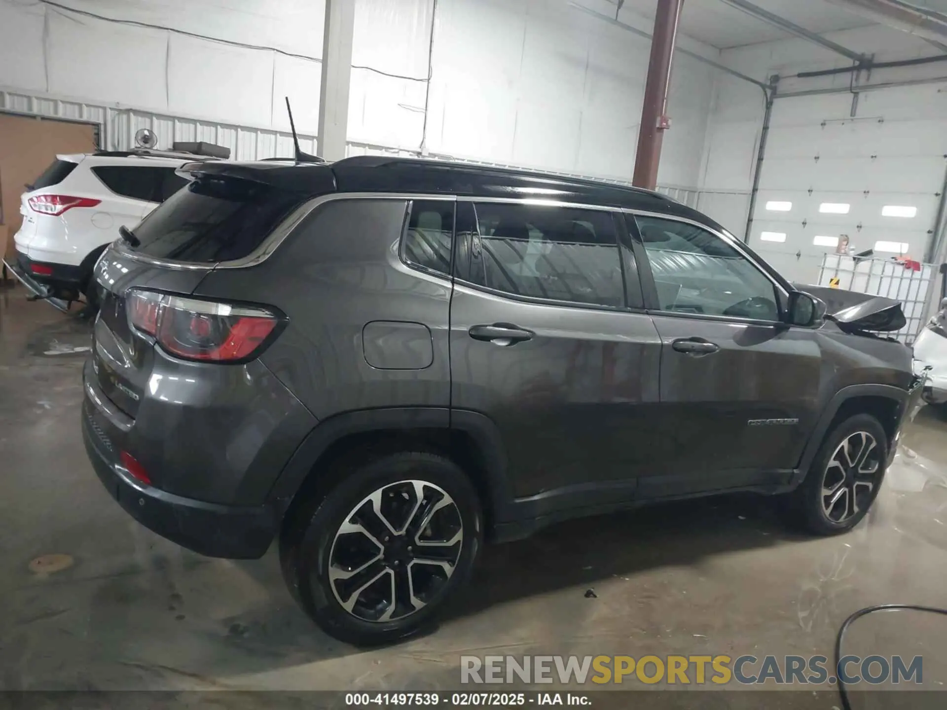 13 Photograph of a damaged car 3C4NJDCN7PT523935 JEEP COMPASS 2023