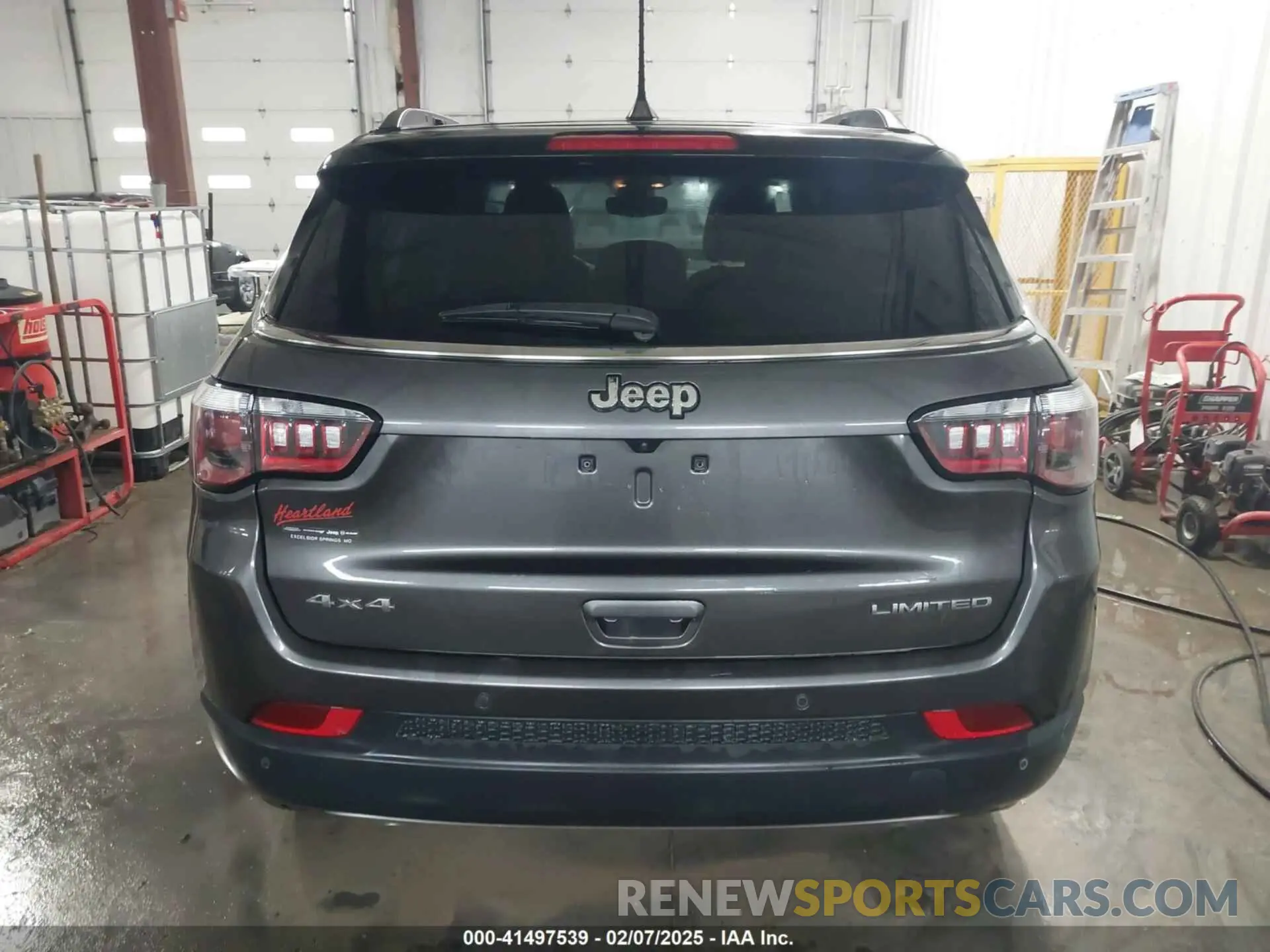 16 Photograph of a damaged car 3C4NJDCN7PT523935 JEEP COMPASS 2023