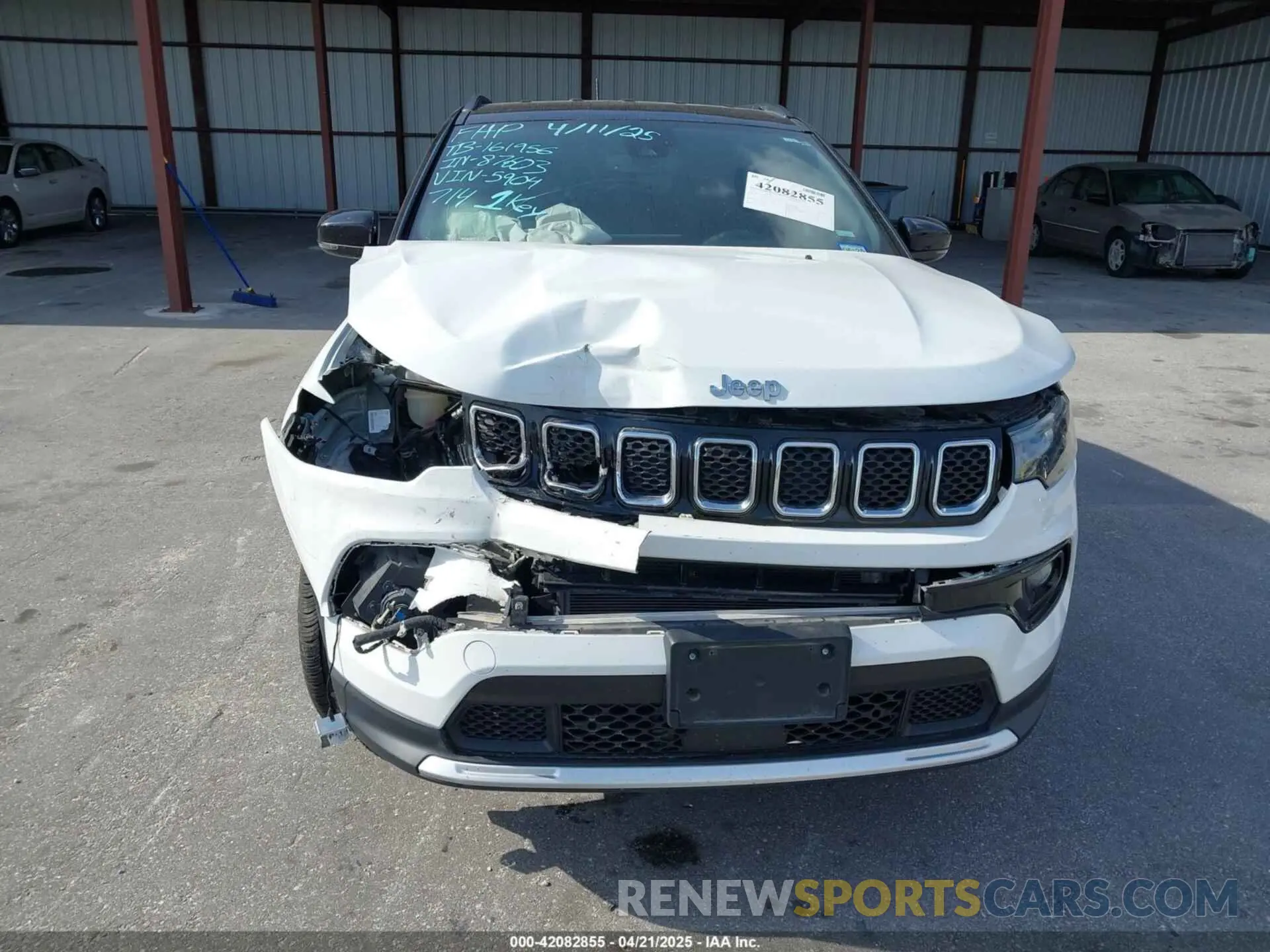 17 Фотография поврежденного автомобиля 3C4NJDCN8PT565904 JEEP COMPASS 2023