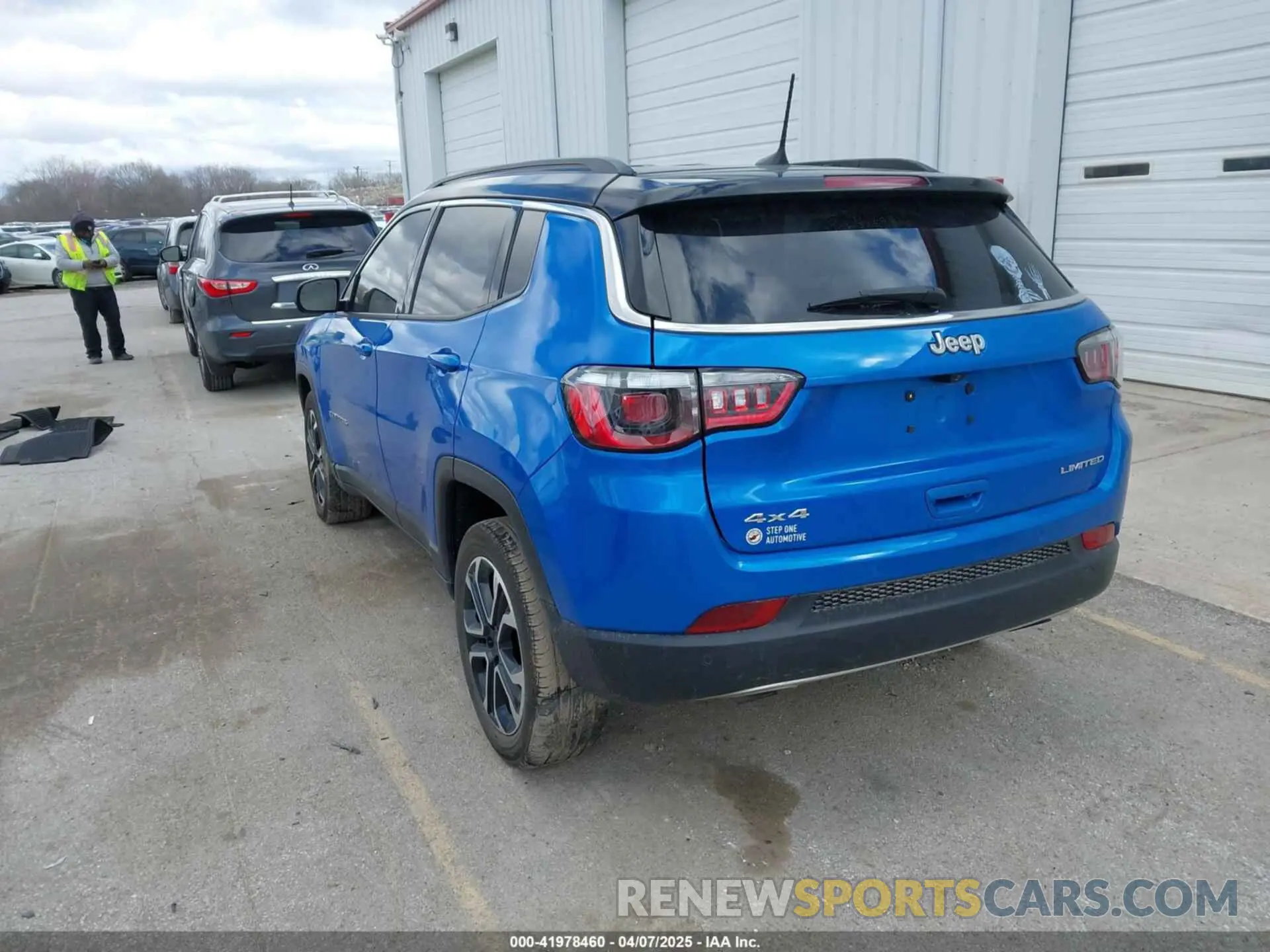 3 Photograph of a damaged car 3C4NJDCN9PT519336 JEEP COMPASS 2023