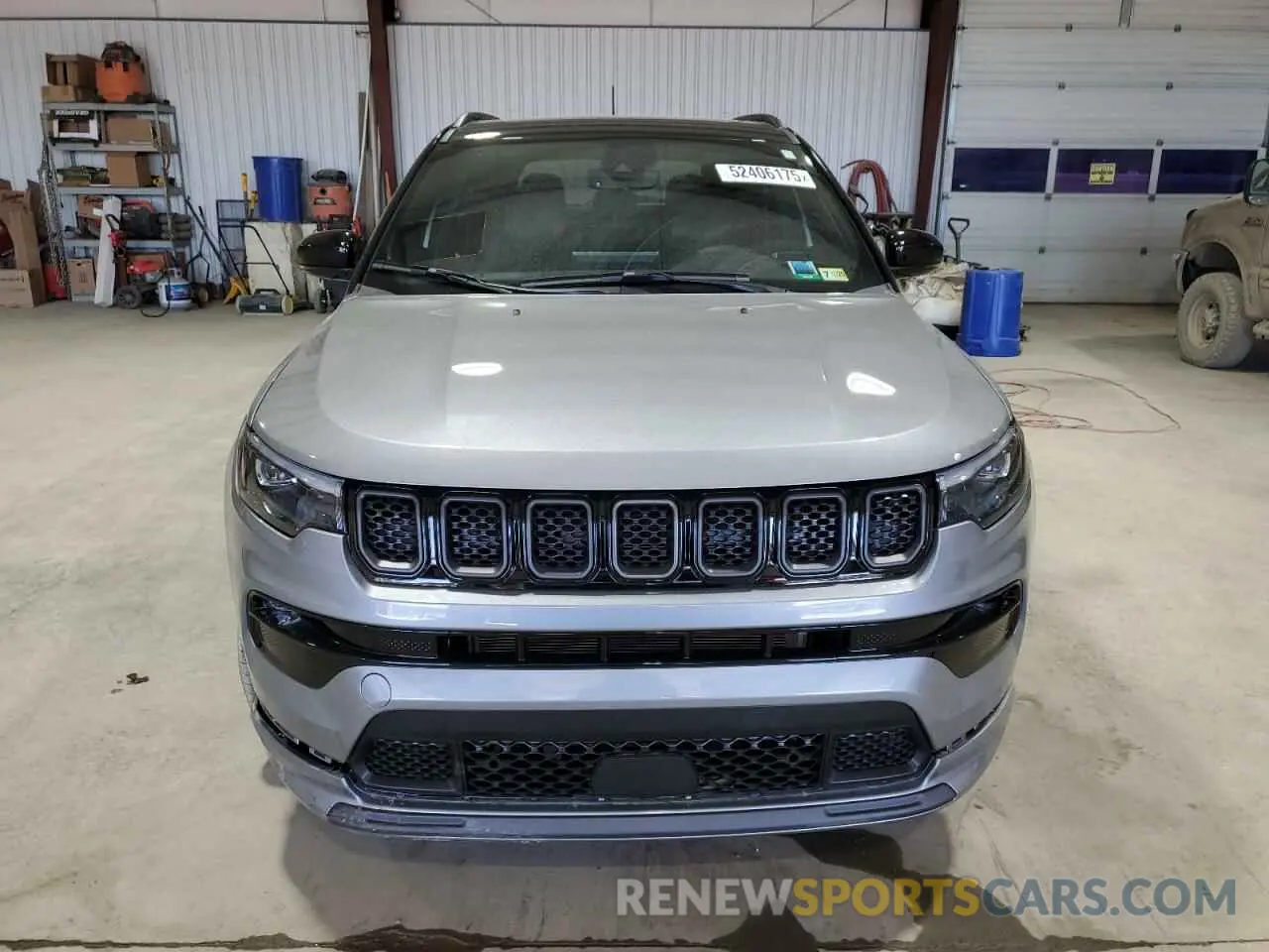 5 Photograph of a damaged car 3C4NJDCN9PT558993 JEEP COMPASS 2023
