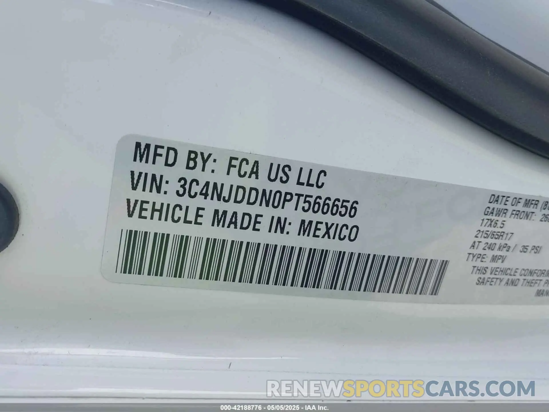 9 Photograph of a damaged car 3C4NJDDN0PT566656 JEEP COMPASS 2023