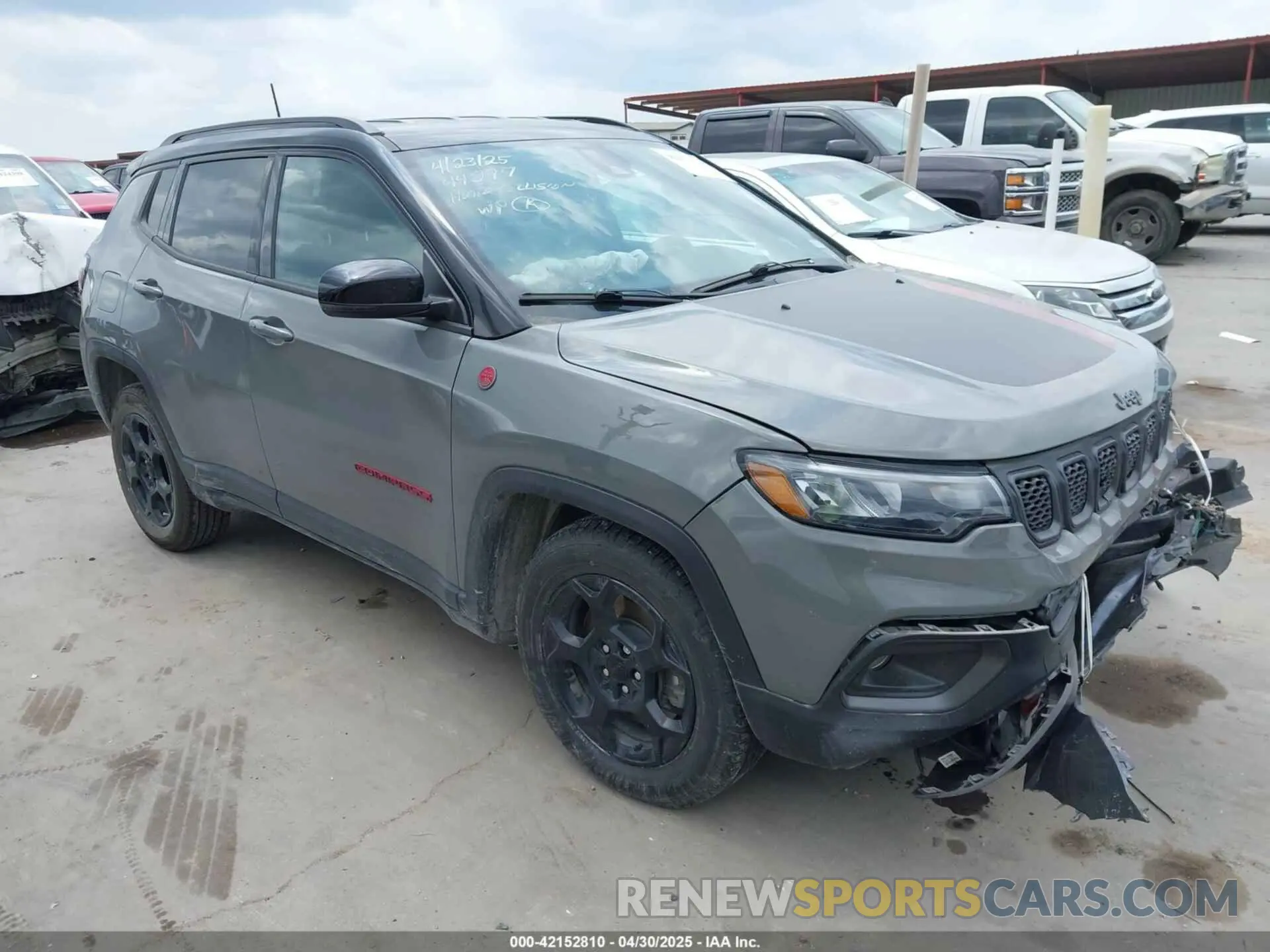 1 Фотография поврежденного автомобиля 3C4NJDDN1PT556640 JEEP COMPASS 2023