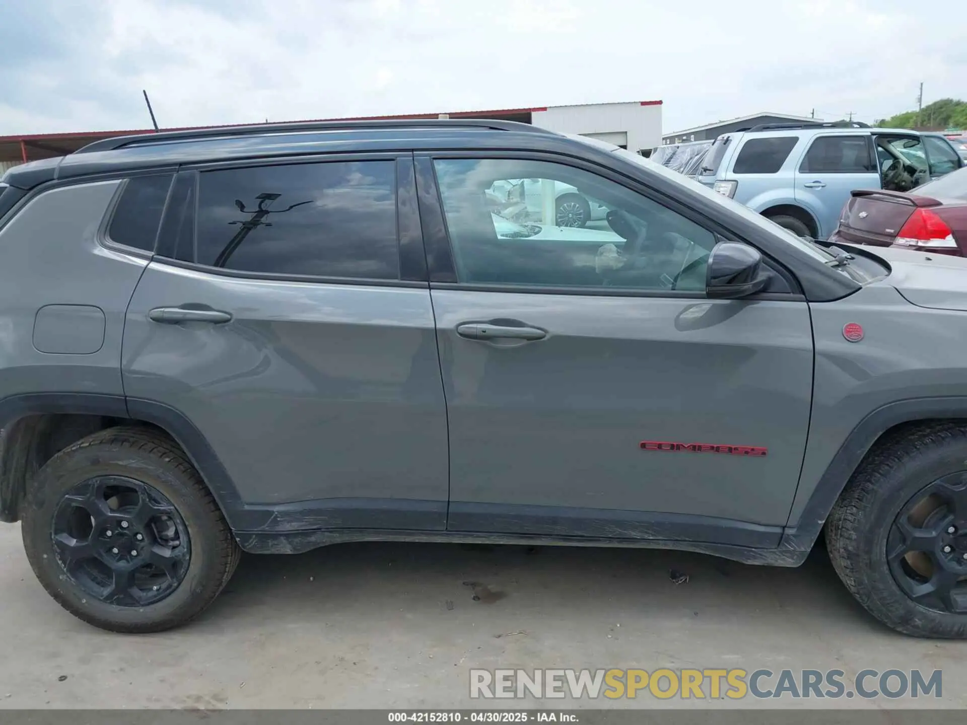 14 Фотография поврежденного автомобиля 3C4NJDDN1PT556640 JEEP COMPASS 2023