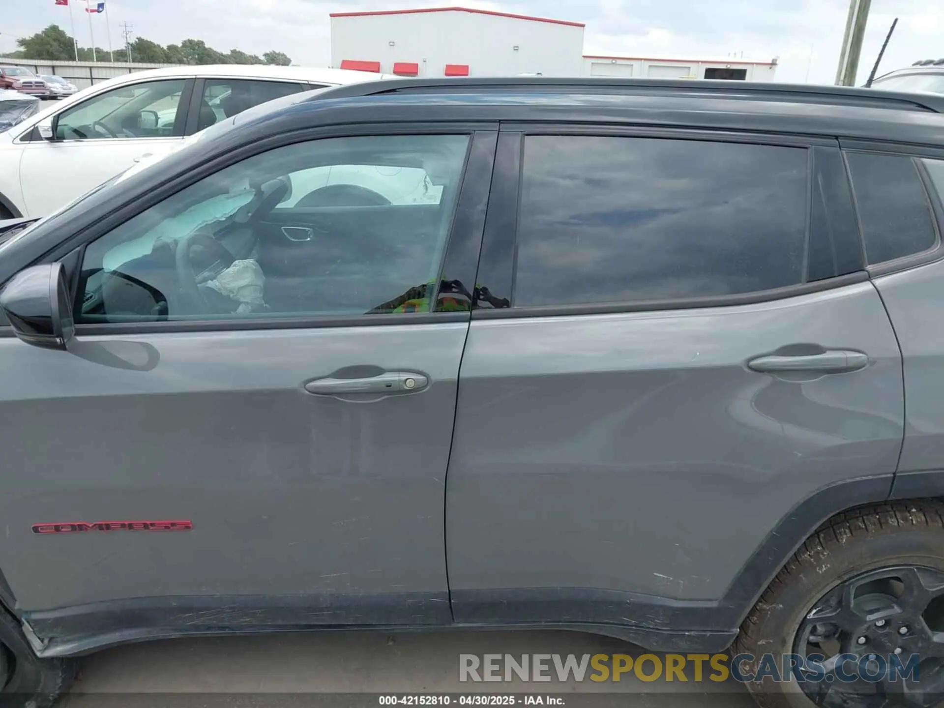 15 Фотография поврежденного автомобиля 3C4NJDDN1PT556640 JEEP COMPASS 2023