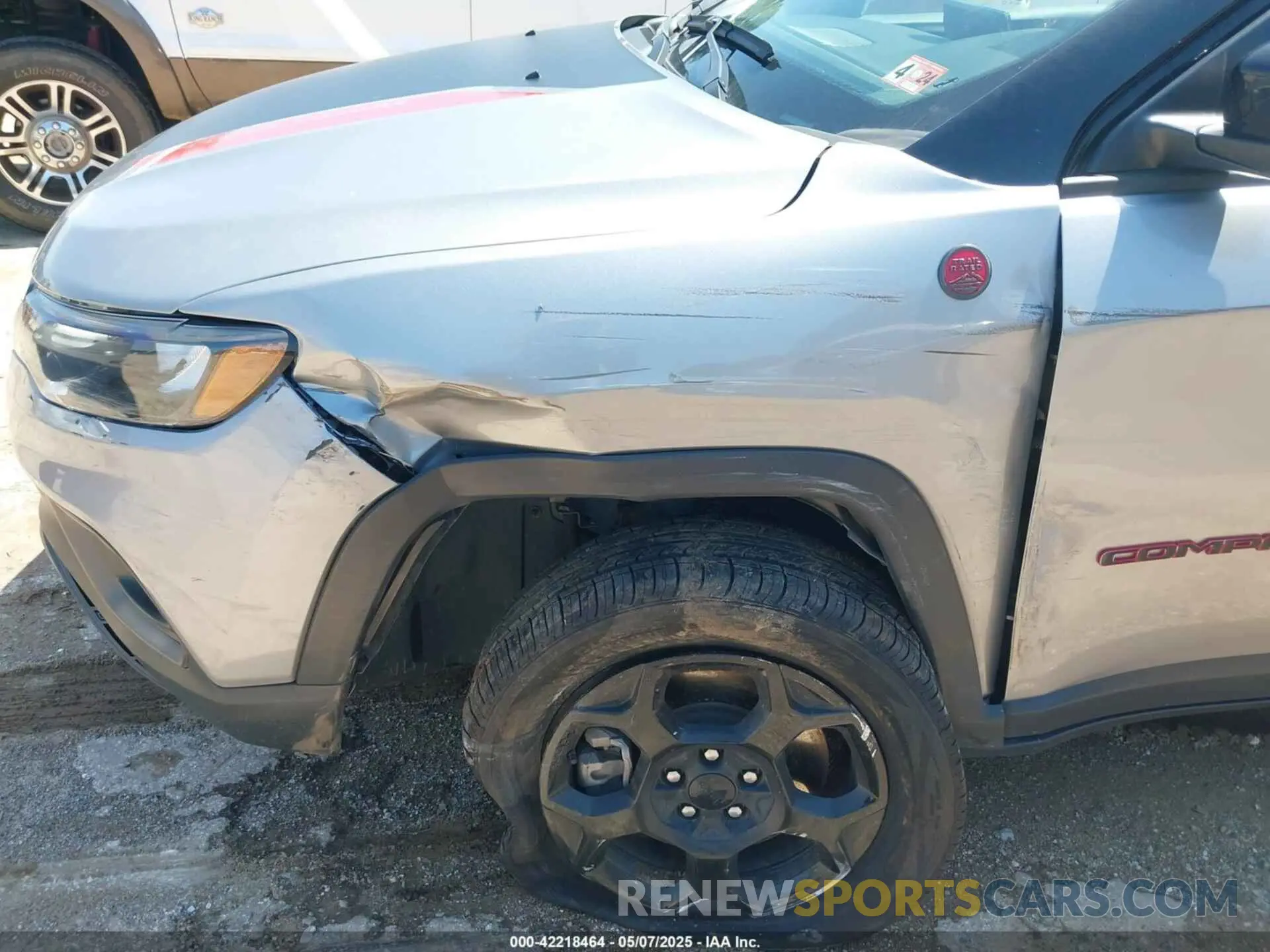 6 Фотография поврежденного автомобиля 3C4NJDDN3PT527995 JEEP COMPASS 2023