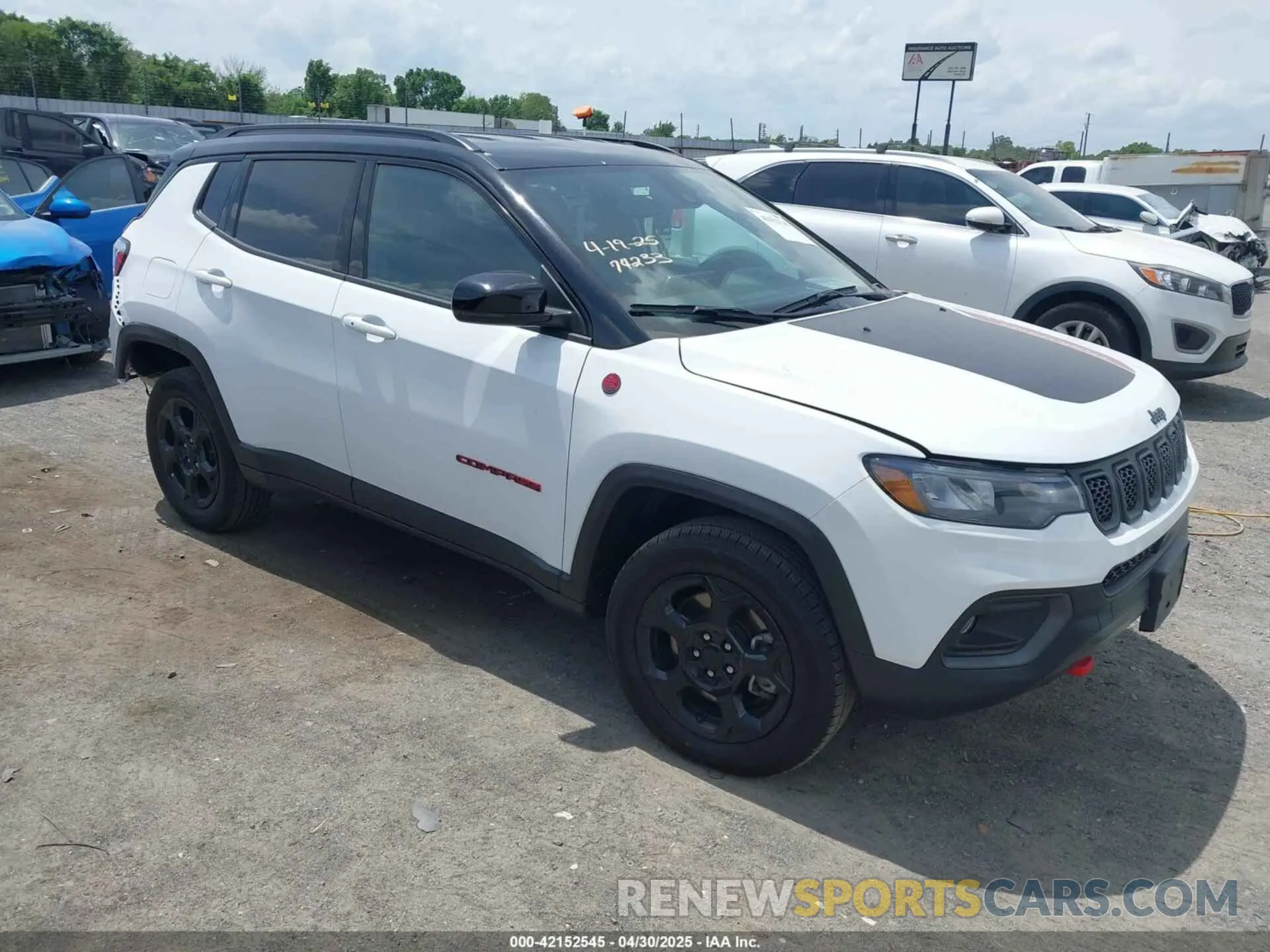1 Фотография поврежденного автомобиля 3C4NJDDN5PT557872 JEEP COMPASS 2023
