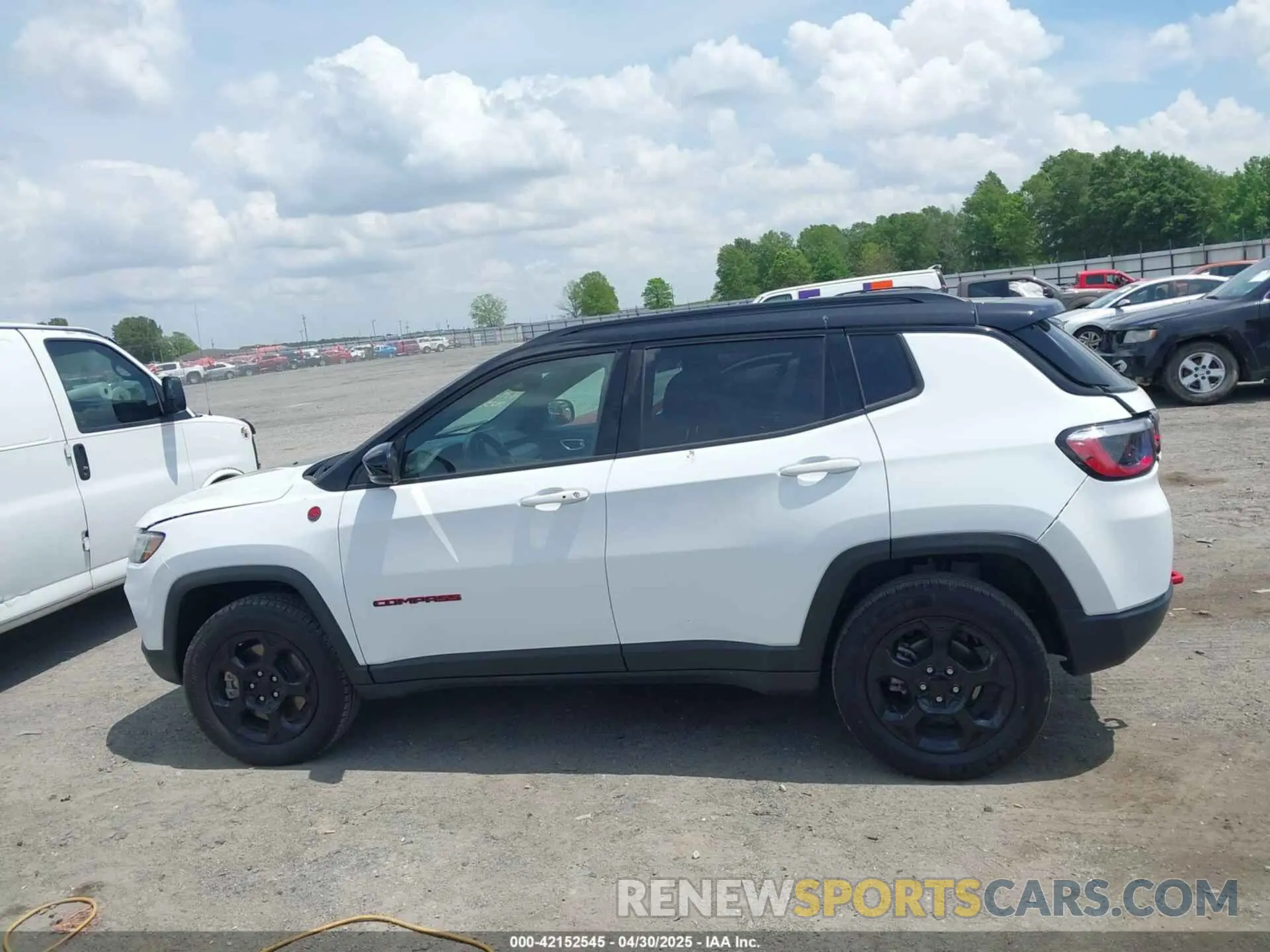 14 Фотография поврежденного автомобиля 3C4NJDDN5PT557872 JEEP COMPASS 2023