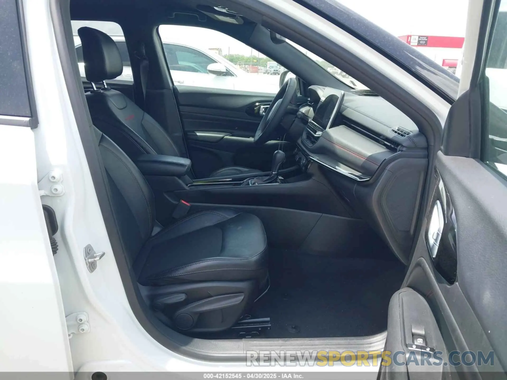 5 Фотография поврежденного автомобиля 3C4NJDDN5PT557872 JEEP COMPASS 2023