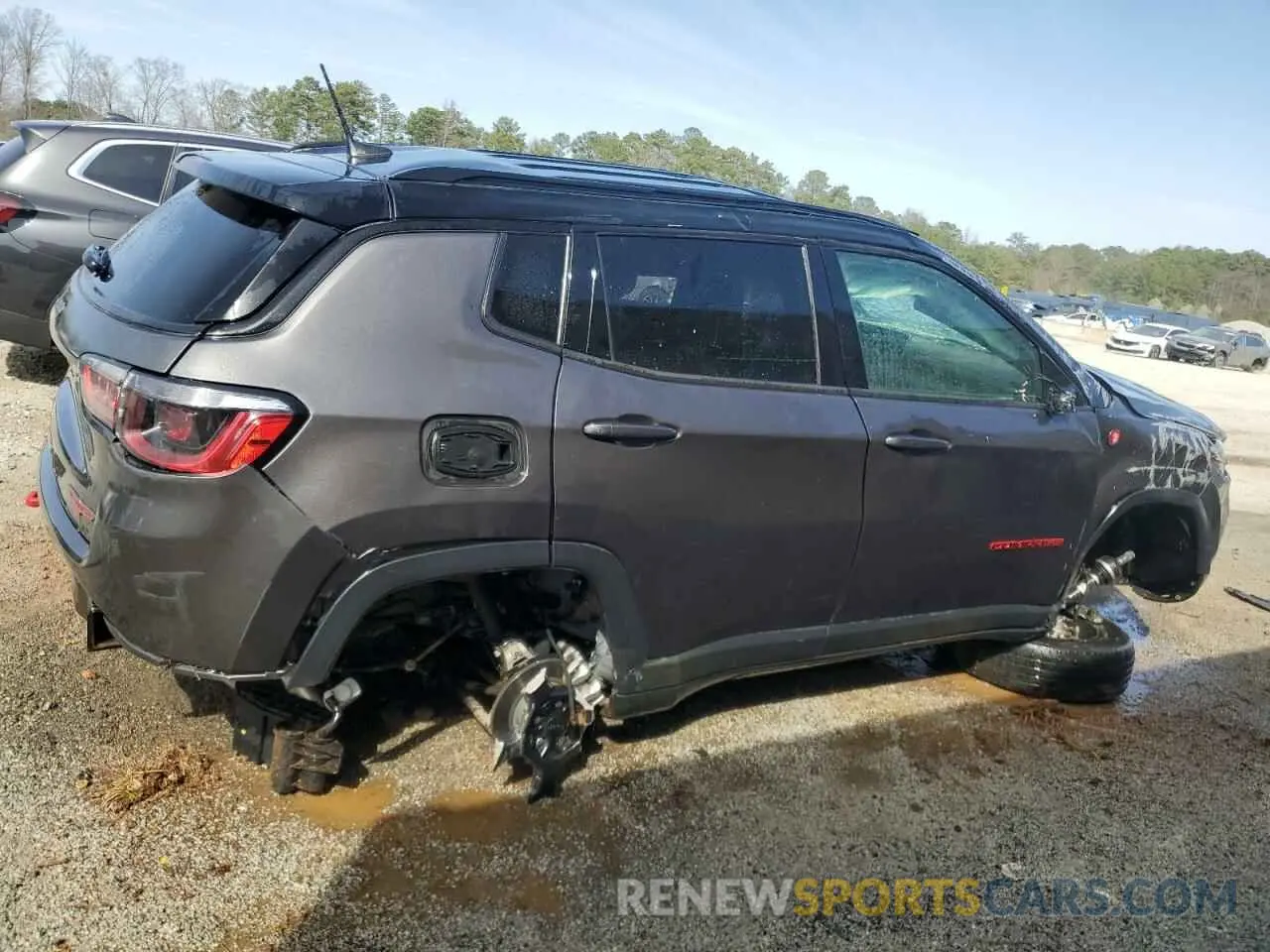 3 Photograph of a damaged car 3C4NJDDN5PT565812 JEEP COMPASS 2023