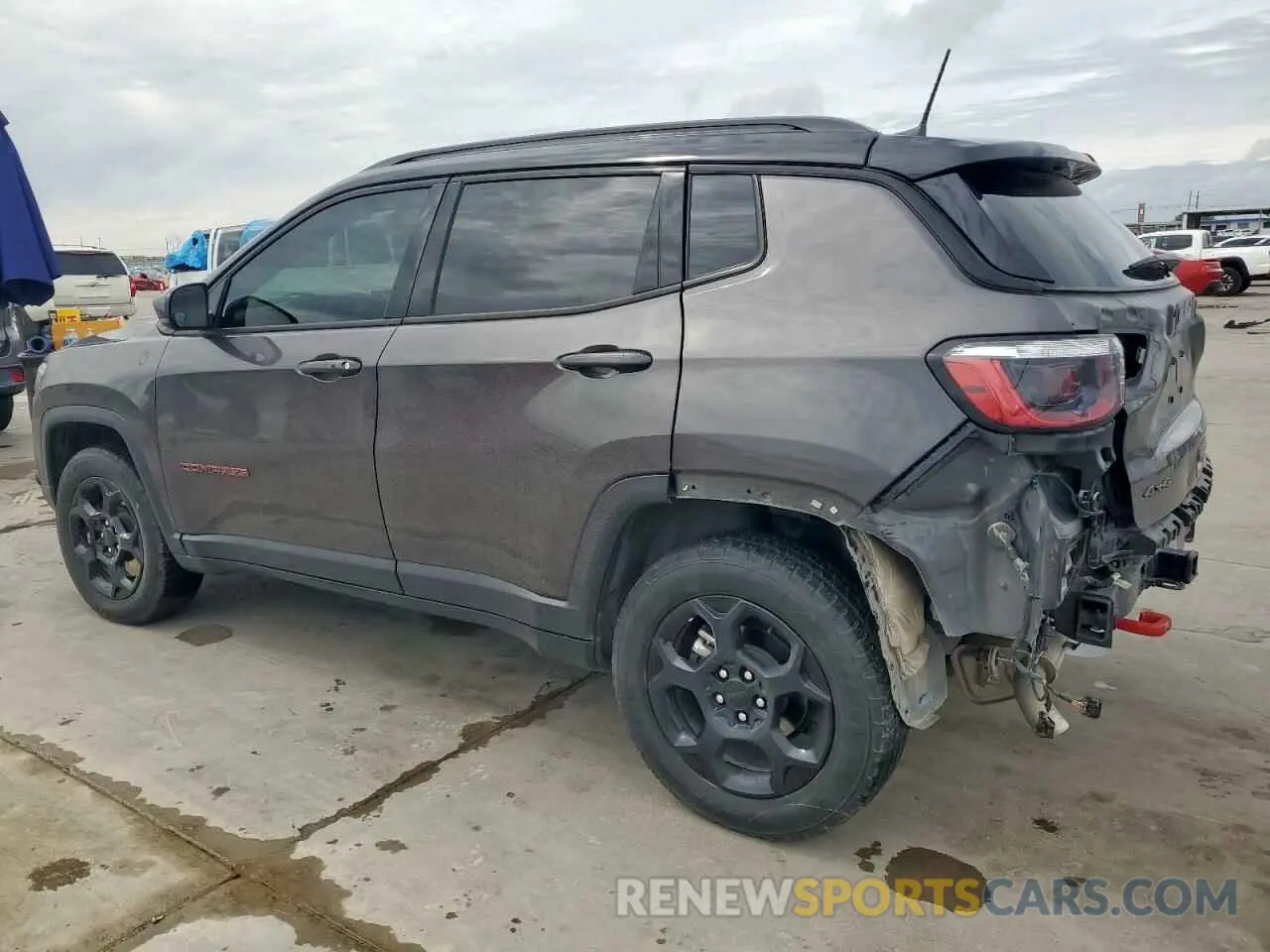 2 Photograph of a damaged car 3C4NJDDN8PT514773 JEEP COMPASS 2023