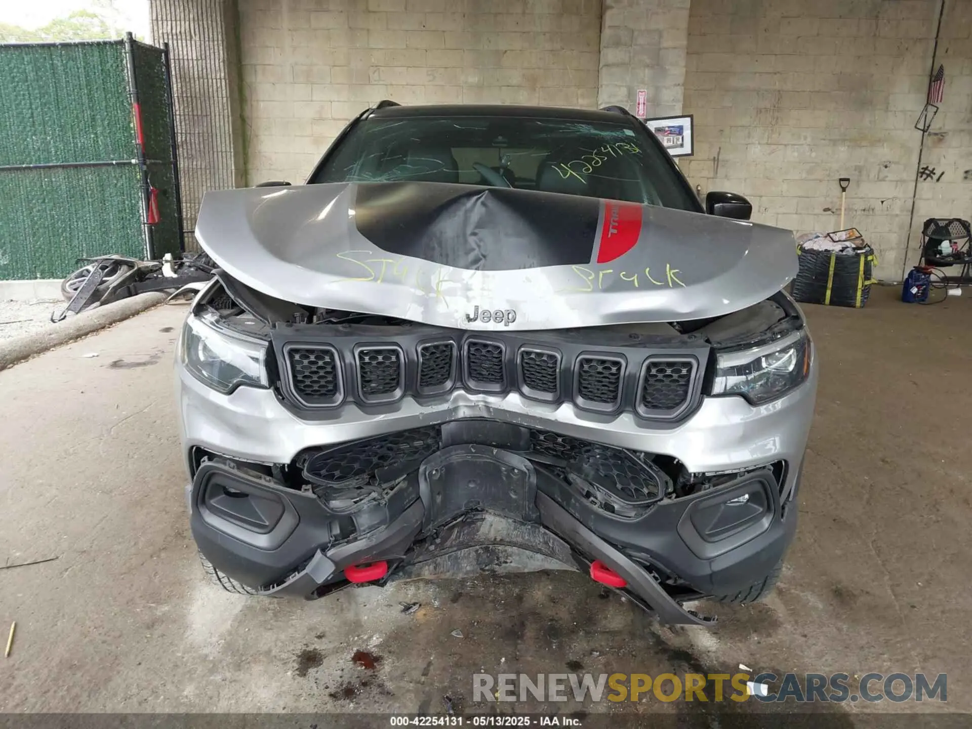 12 Фотография поврежденного автомобиля 3C4NJDDN9PT525281 JEEP COMPASS 2023