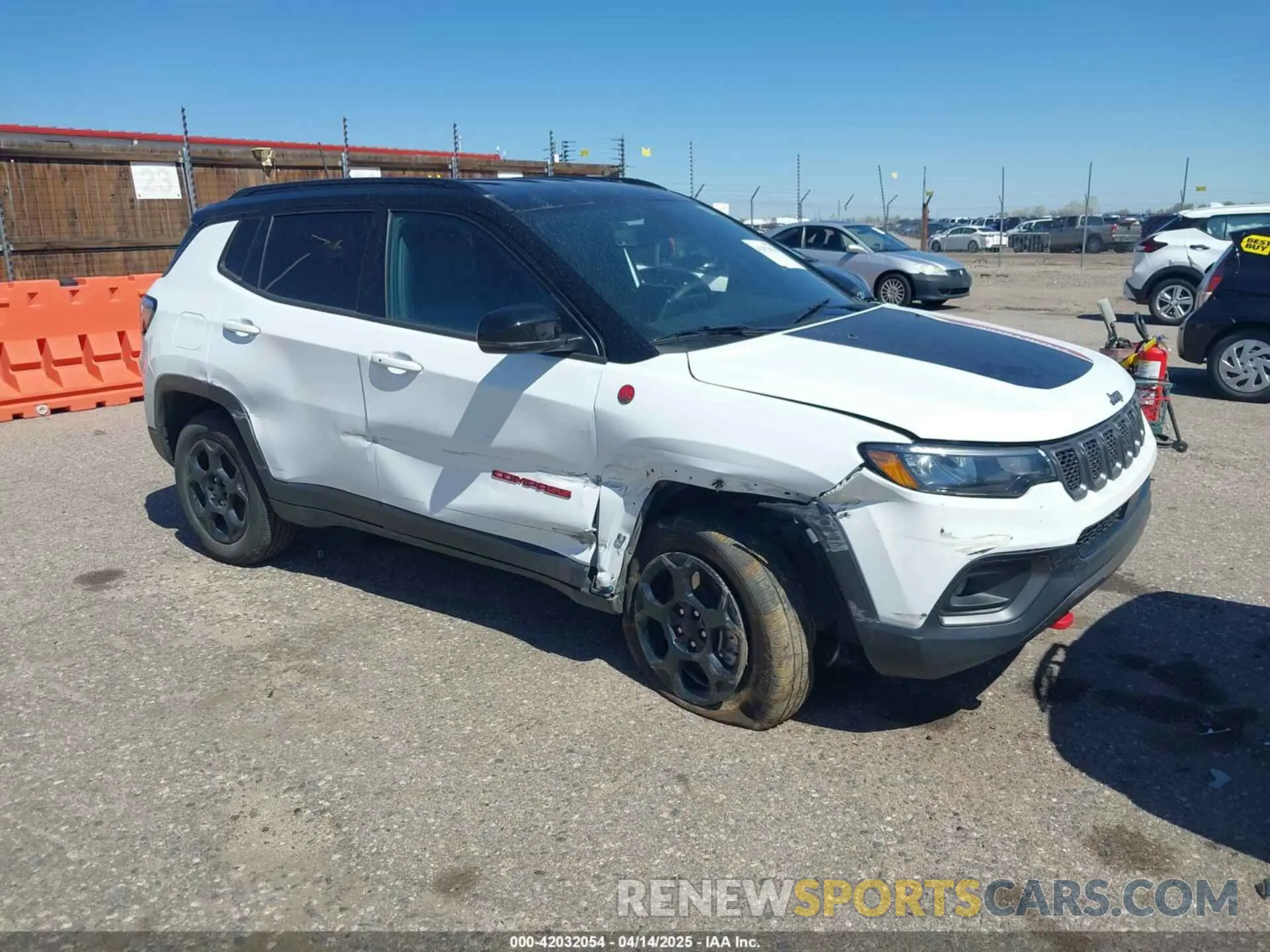 1 Фотография поврежденного автомобиля 3C4NJDDNXPT544387 JEEP COMPASS 2023