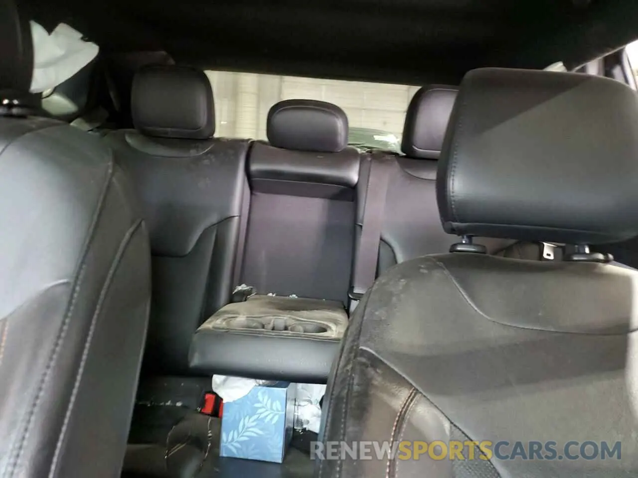10 Фотография поврежденного автомобиля 3C4NJDFN0PT549112 JEEP COMPASS 2023