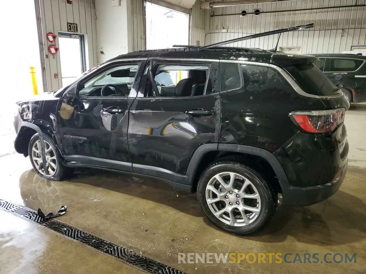 2 Фотография поврежденного автомобиля 3C4NJDFN0PT549112 JEEP COMPASS 2023