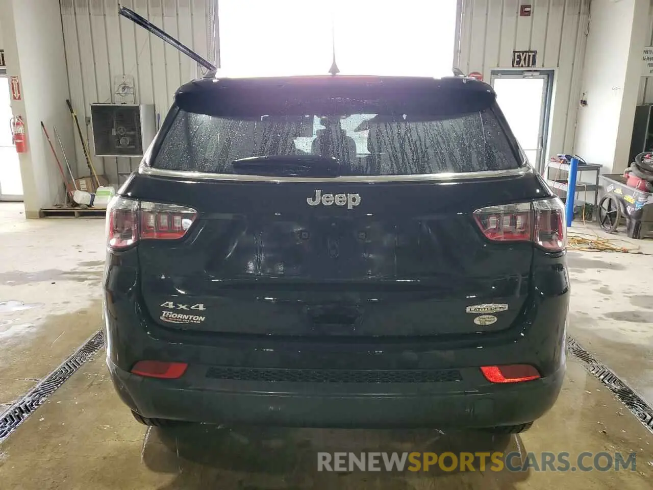 6 Фотография поврежденного автомобиля 3C4NJDFN0PT549112 JEEP COMPASS 2023
