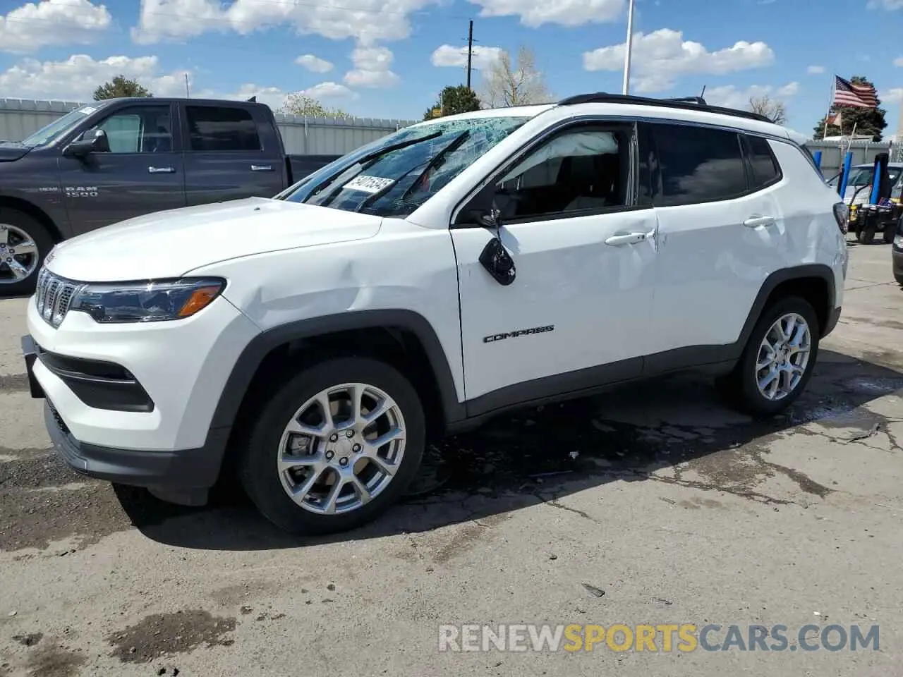 1 Photograph of a damaged car 3C4NJDFN3PT517934 JEEP COMPASS 2023