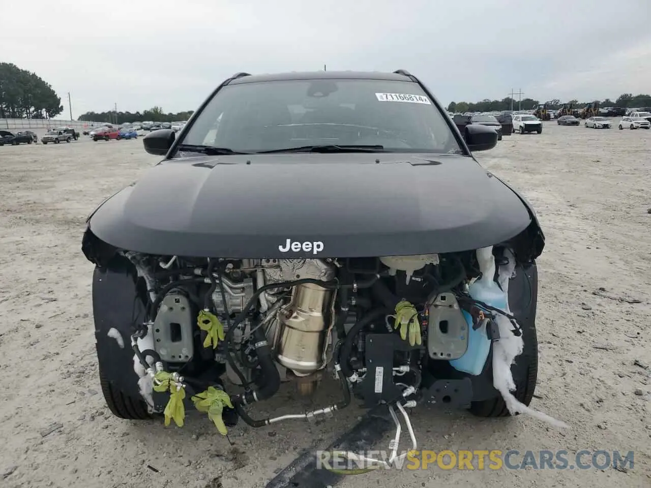 5 Photograph of a damaged car 3C4NJDFN5PT533259 JEEP COMPASS 2023