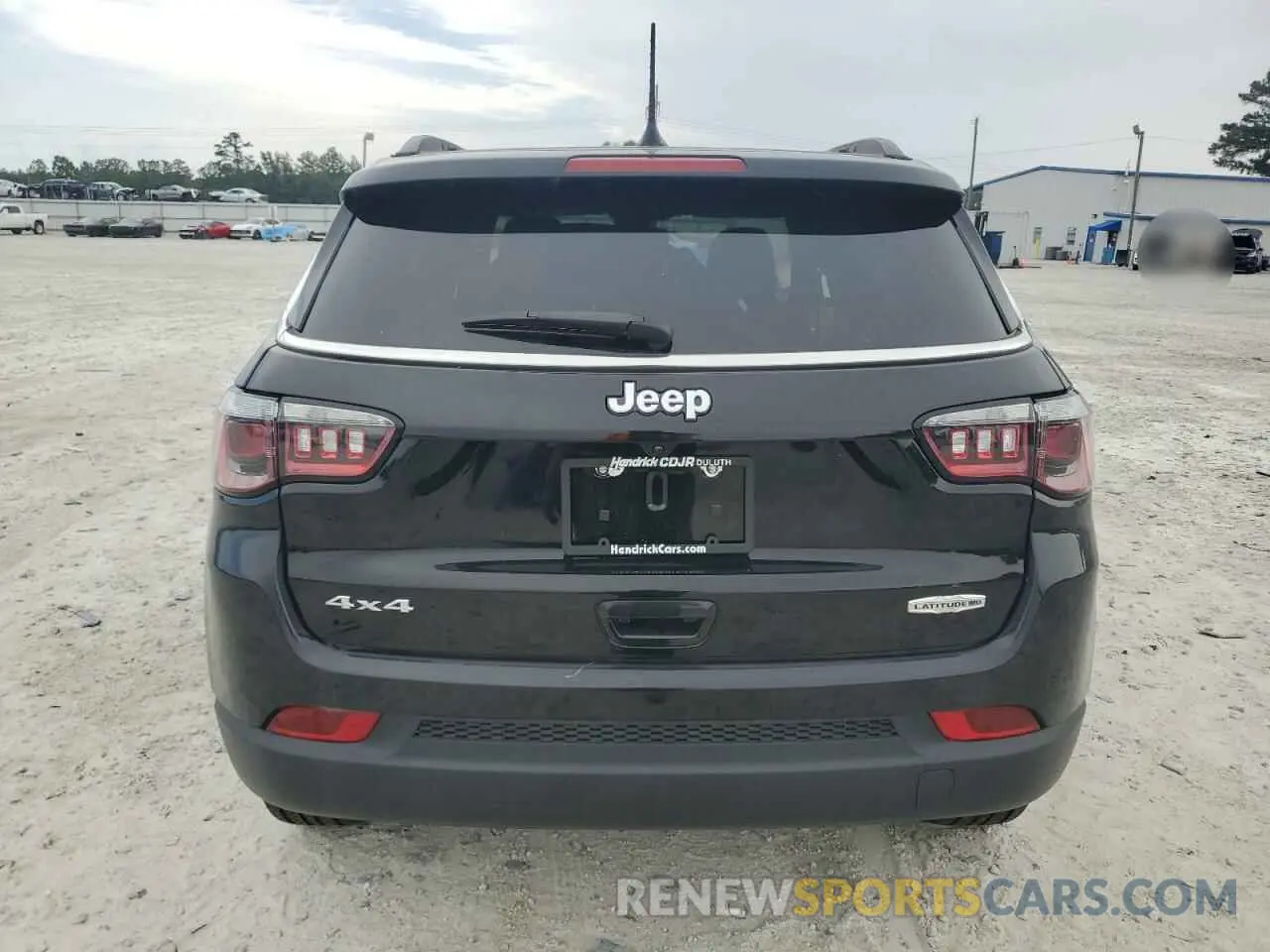 6 Photograph of a damaged car 3C4NJDFN5PT533259 JEEP COMPASS 2023