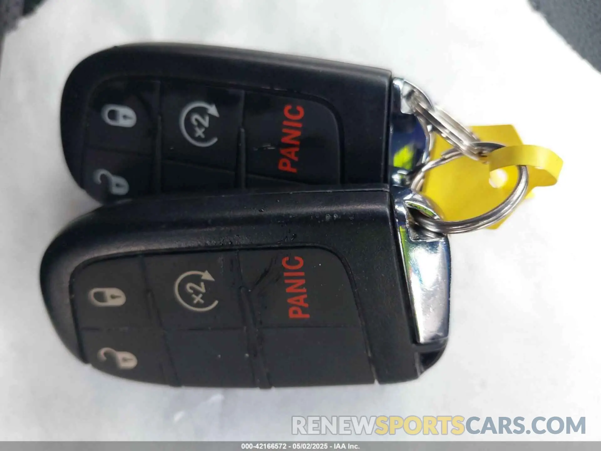 11 Photograph of a damaged car 3C4NJDFN6PT513988 JEEP COMPASS 2023