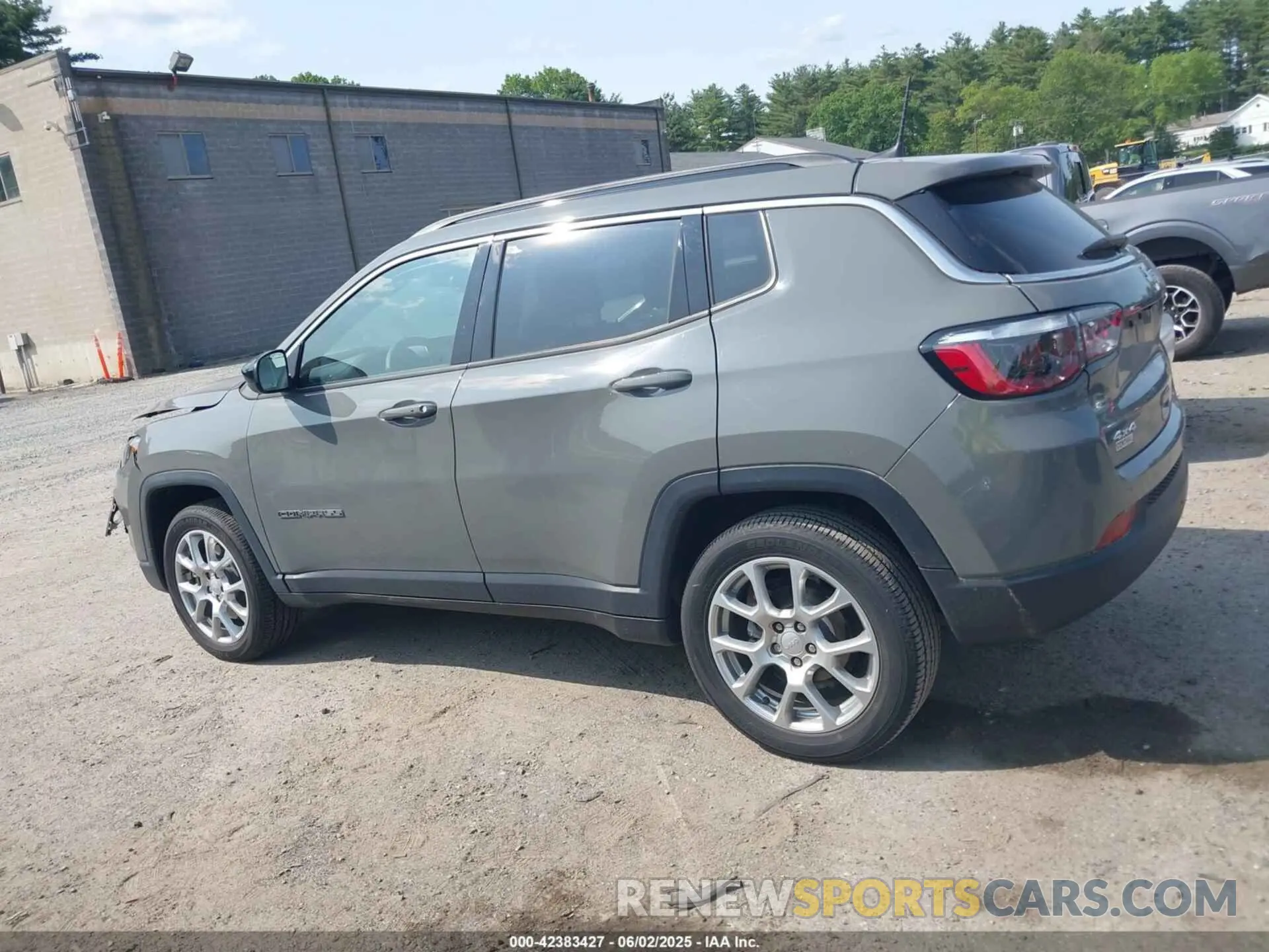 14 Фотография поврежденного автомобиля 3C4NJDFN8PT531229 JEEP COMPASS 2023