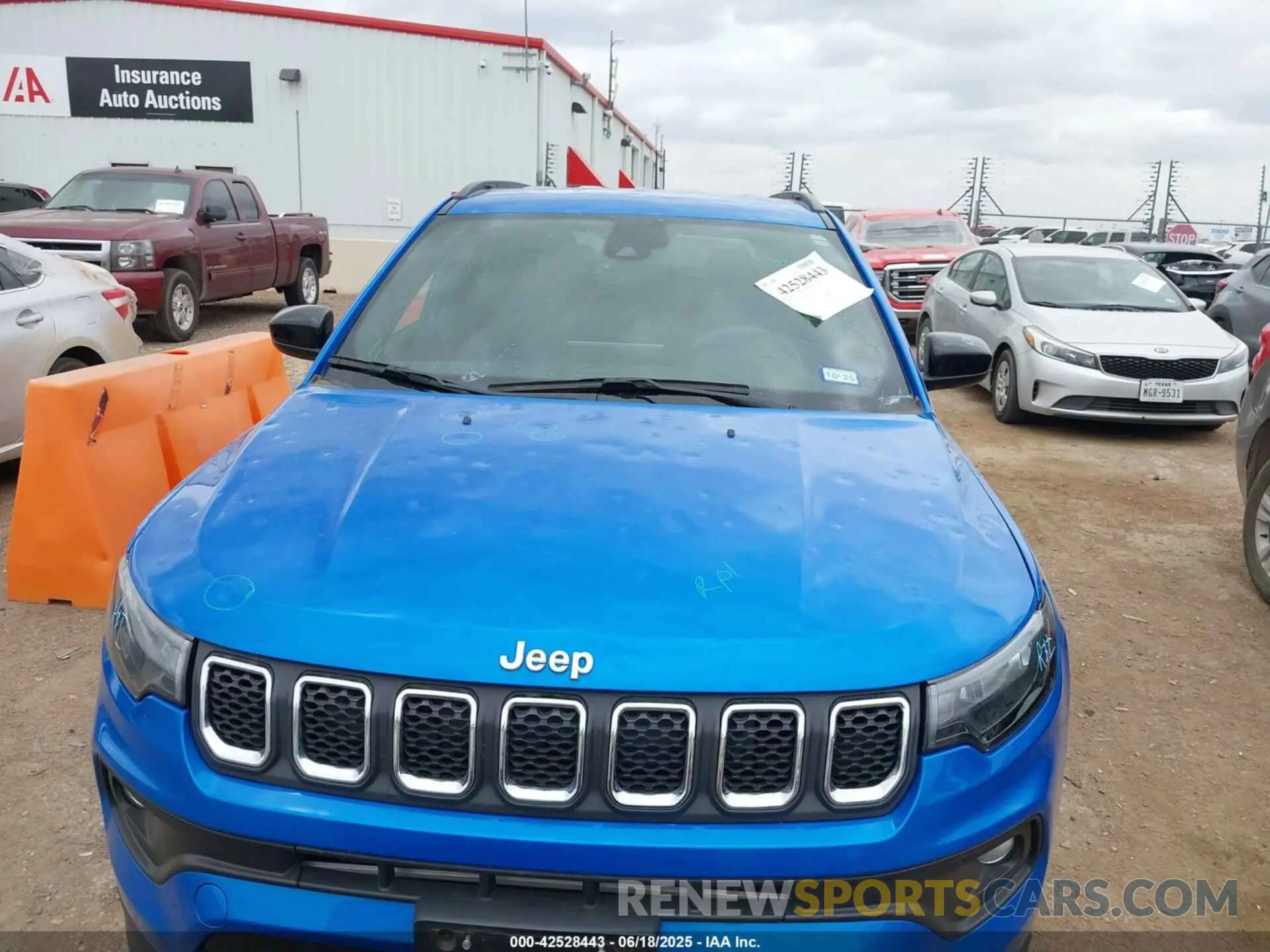 6 Фотография поврежденного автомобиля 3C4NJDFN8PT546846 JEEP COMPASS 2023