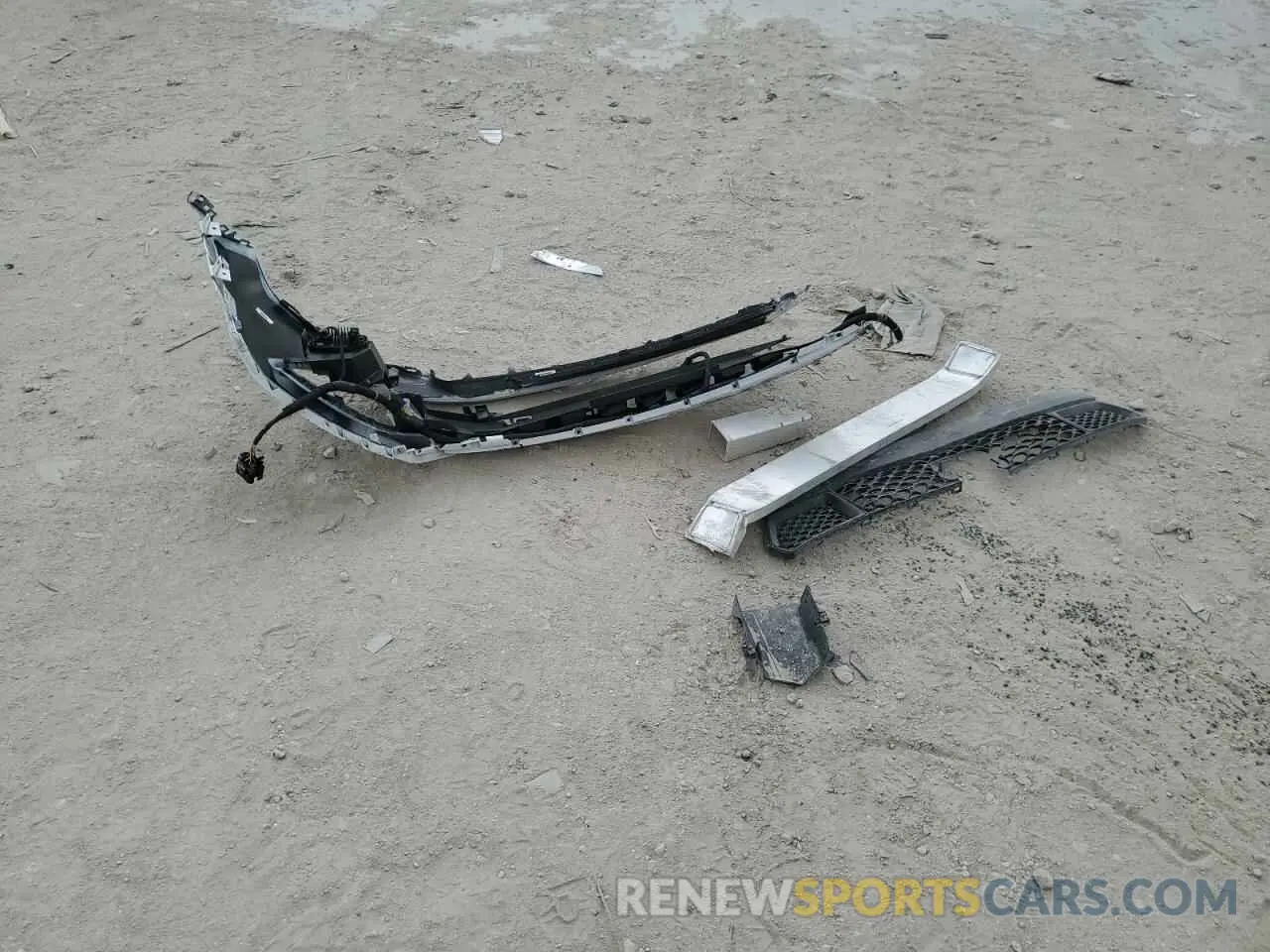 13 Photograph of a damaged car 3C4NJDFN9PT545348 JEEP COMPASS 2023