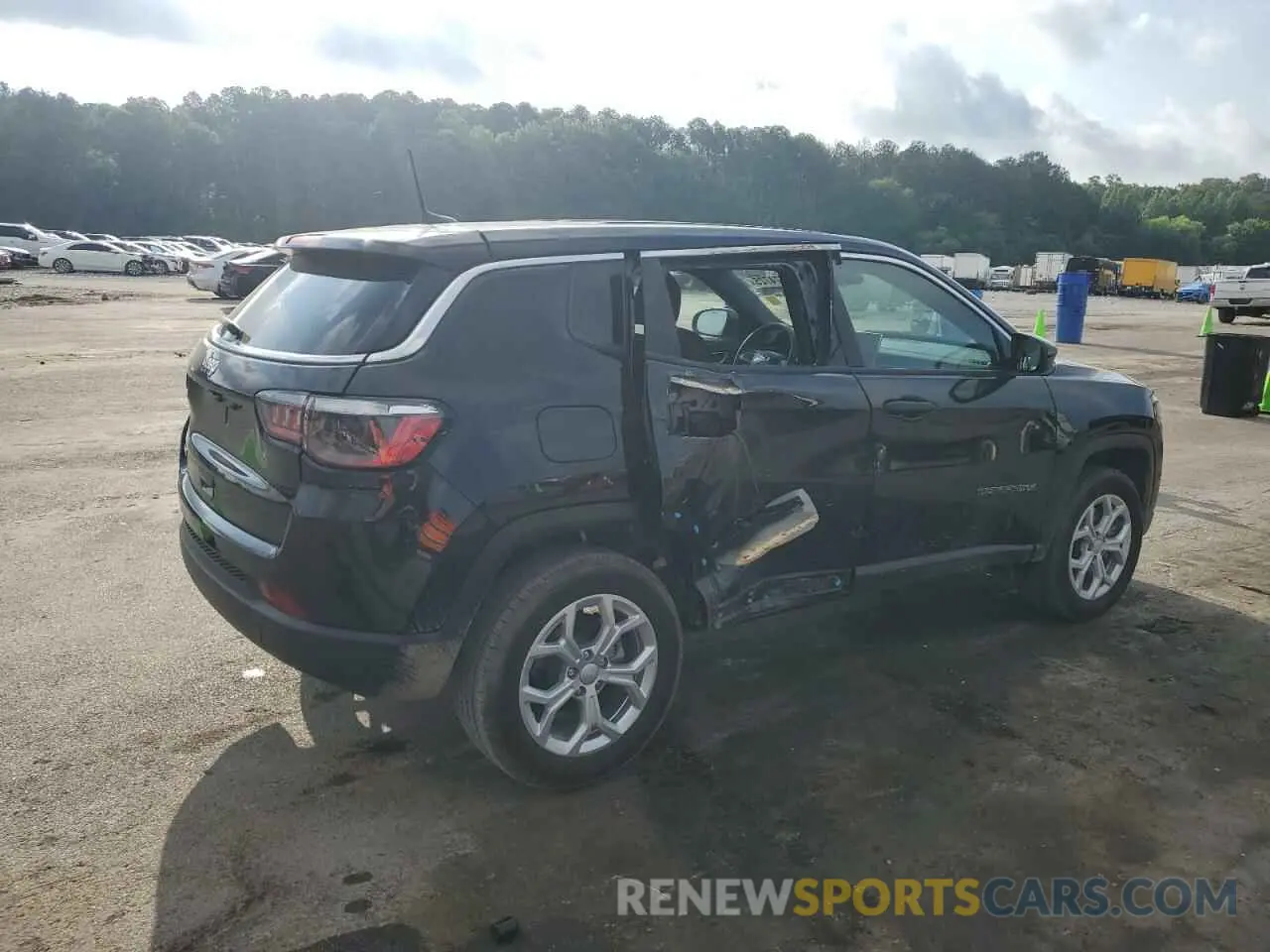 3 Photograph of a damaged car 3C4NJDAN0RT154020 JEEP COMPASS 2024