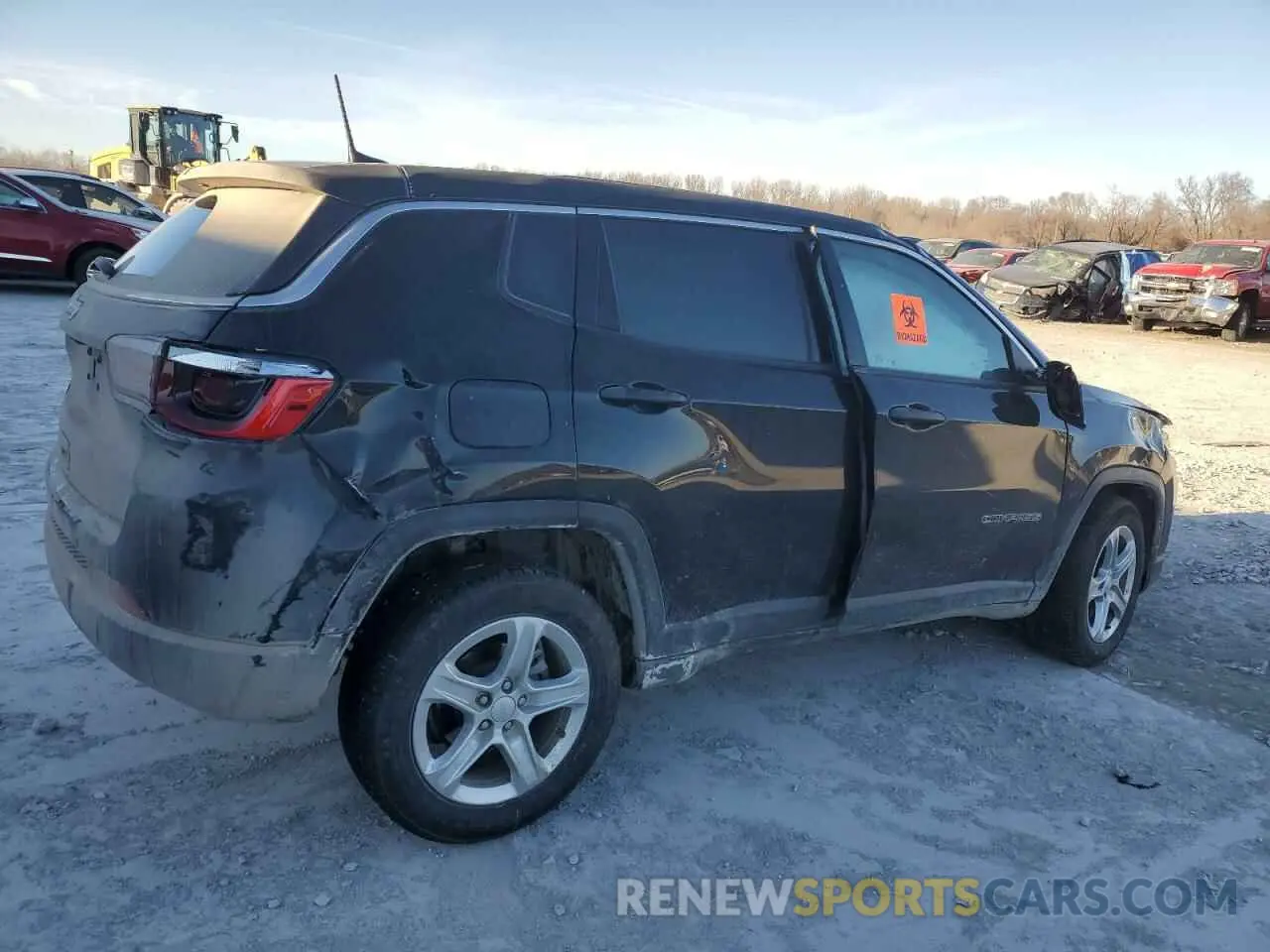 3 Фотография поврежденного автомобиля 3C4NJDAN4RT100350 JEEP COMPASS 2024
